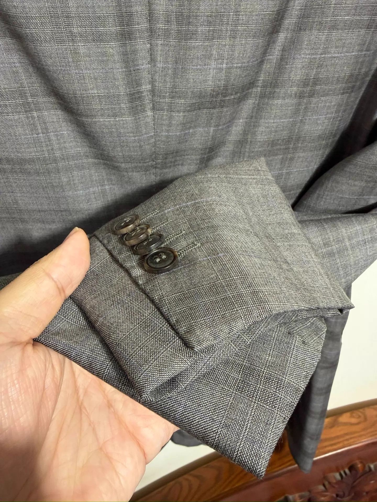 Giorgio Armani Armani Wool Suit Gray Prince of Wales Check IT 50 NWT Size 50L - 5 Thumbnail