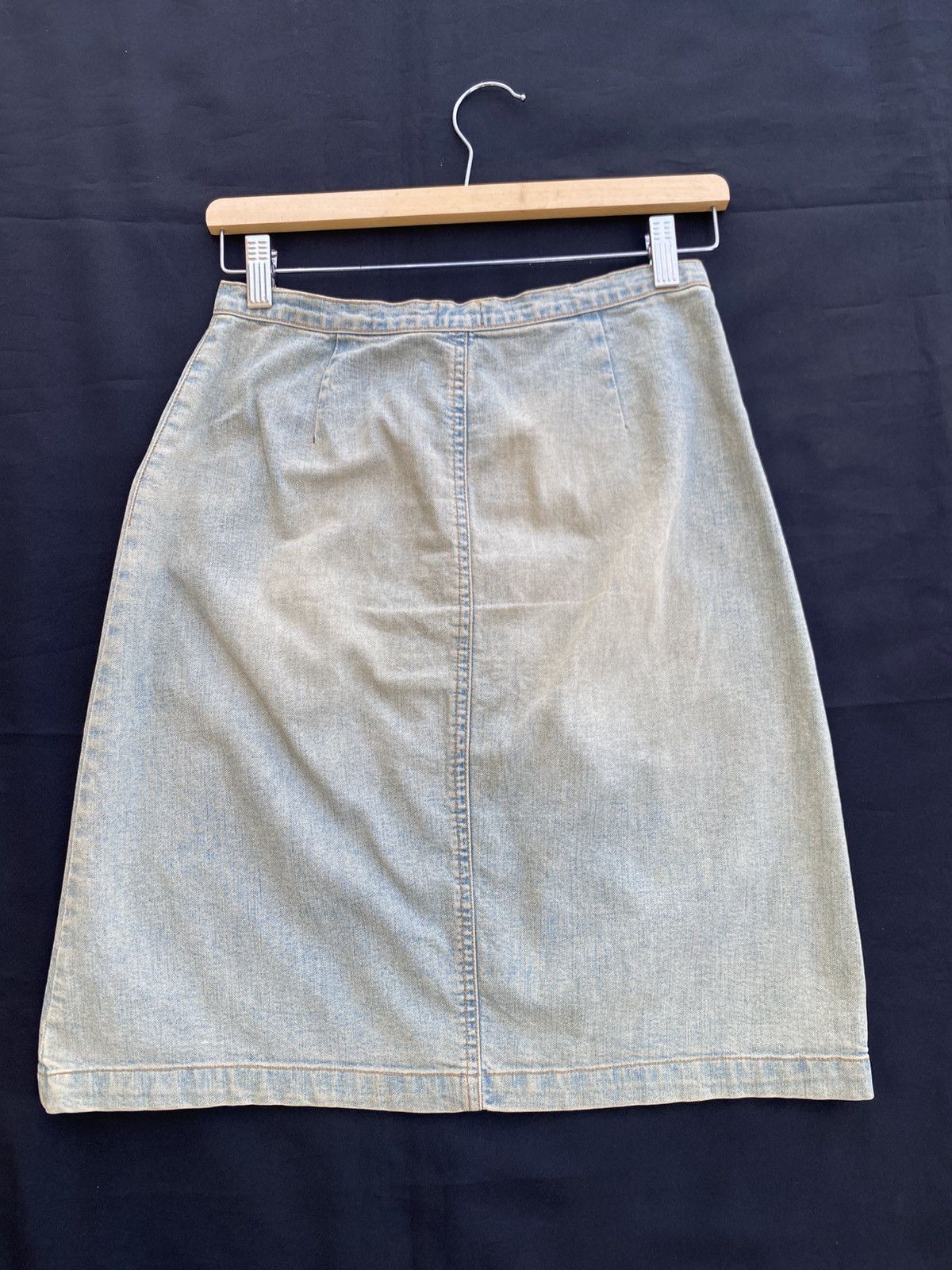Dolce & Gabbana Rare Vintage Dolce & Gabbana Midi Jeans Skirt Size 26" / US 2 / IT 38 - 15 Thumbnail