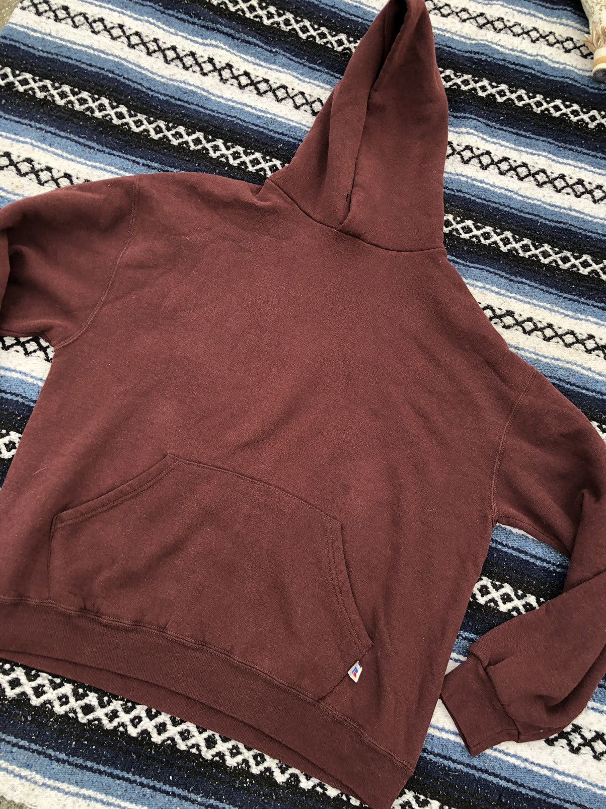 Russell Athletic × Vintage Vintage Russell Athletic Maroon Hoodie Size US L / EU 52-54 / 3 - 1 Thumbnail