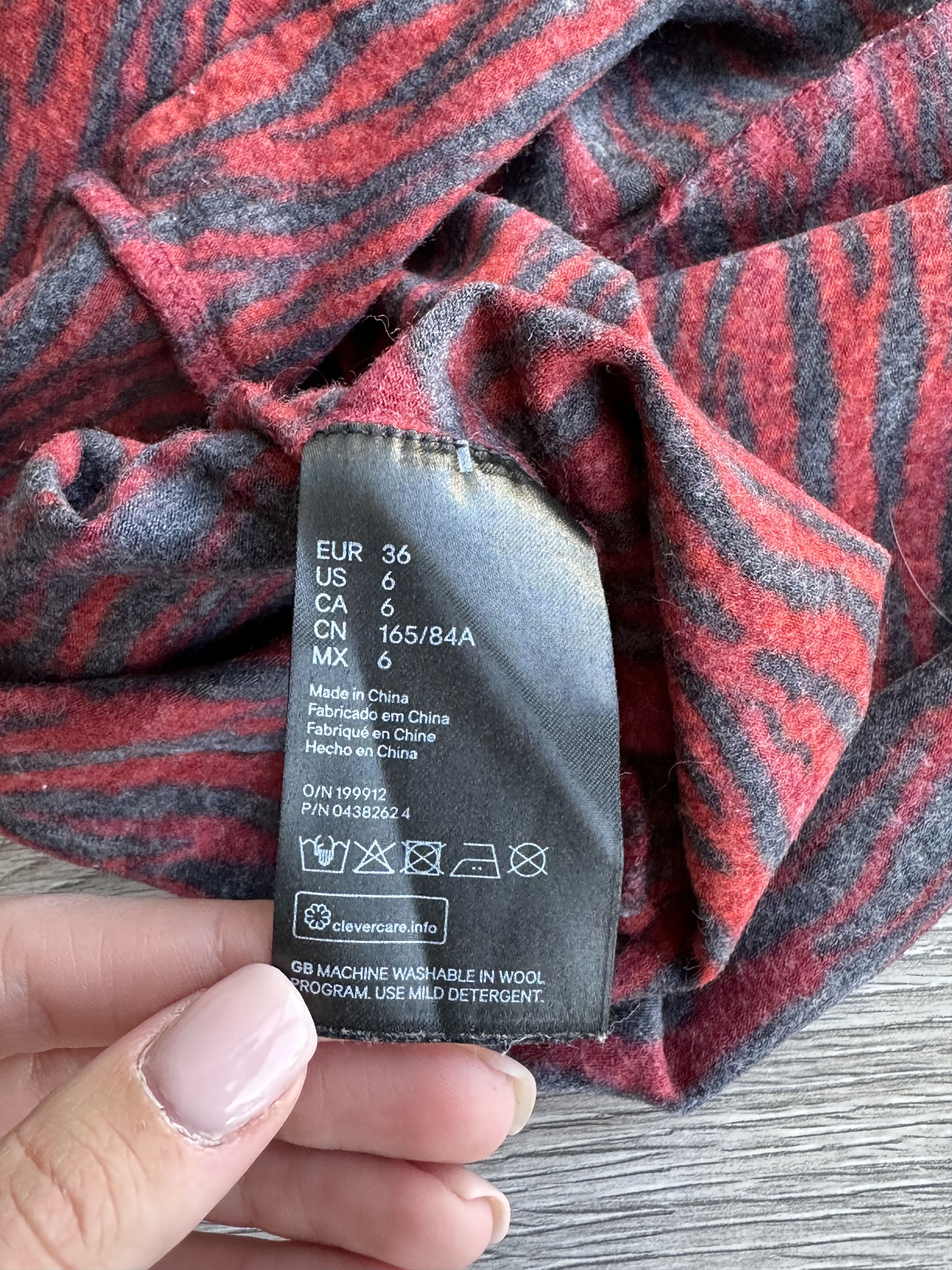 H&M × Kenzo H&M X Kenzo wool sweater long sleeve Size M / US 6-8 / IT 42-44 - 9 Thumbnail