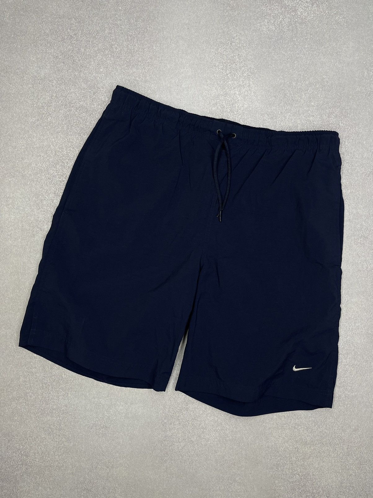 Nike Vintage Nike Navy Nylon Shorts Big Logo Swoosh Y2K Cargo Size US 34 / EU 50 - 2 Thumbnail