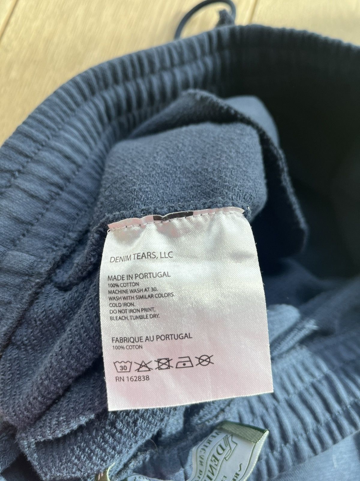 DENIM TEARS The Cotton Wreath Sweatpants Size US 33 - 4 Thumbnail
