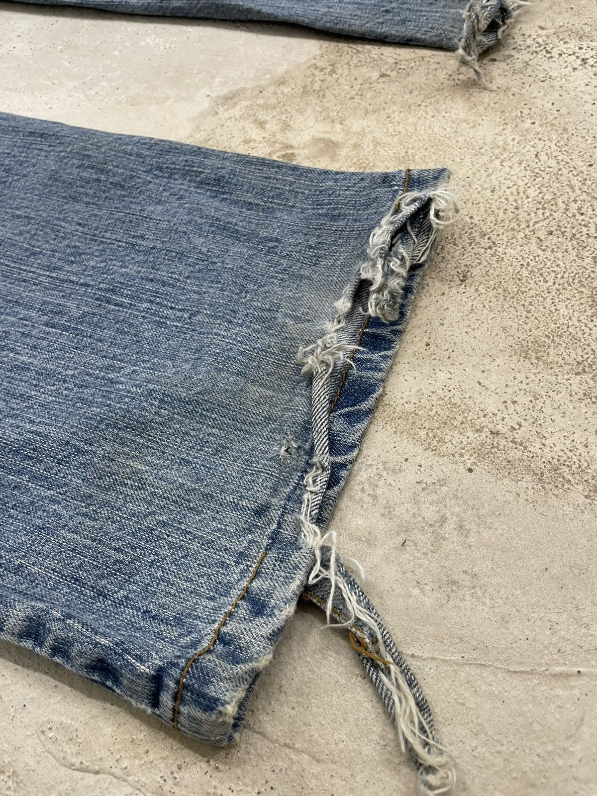 Other One Way Jeans Sexy & Delicious Girl Distressed Flare Size US 27 - 14 Thumbnail