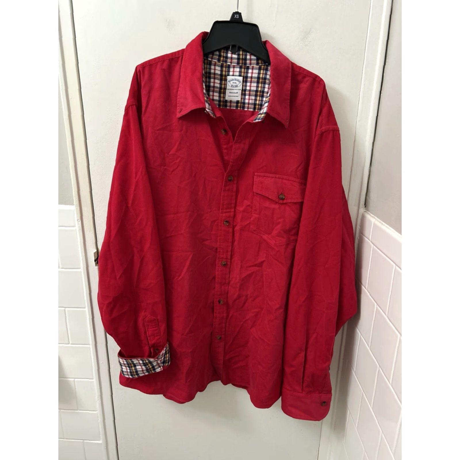 Brooks Brothers Brooks Brothers Original Polo Shirt Mens 2XL Red Corduroy Button-Up Long Sleeve Regular L/S Size US XXL / EU 58 / 5 - 2 Thumbnail