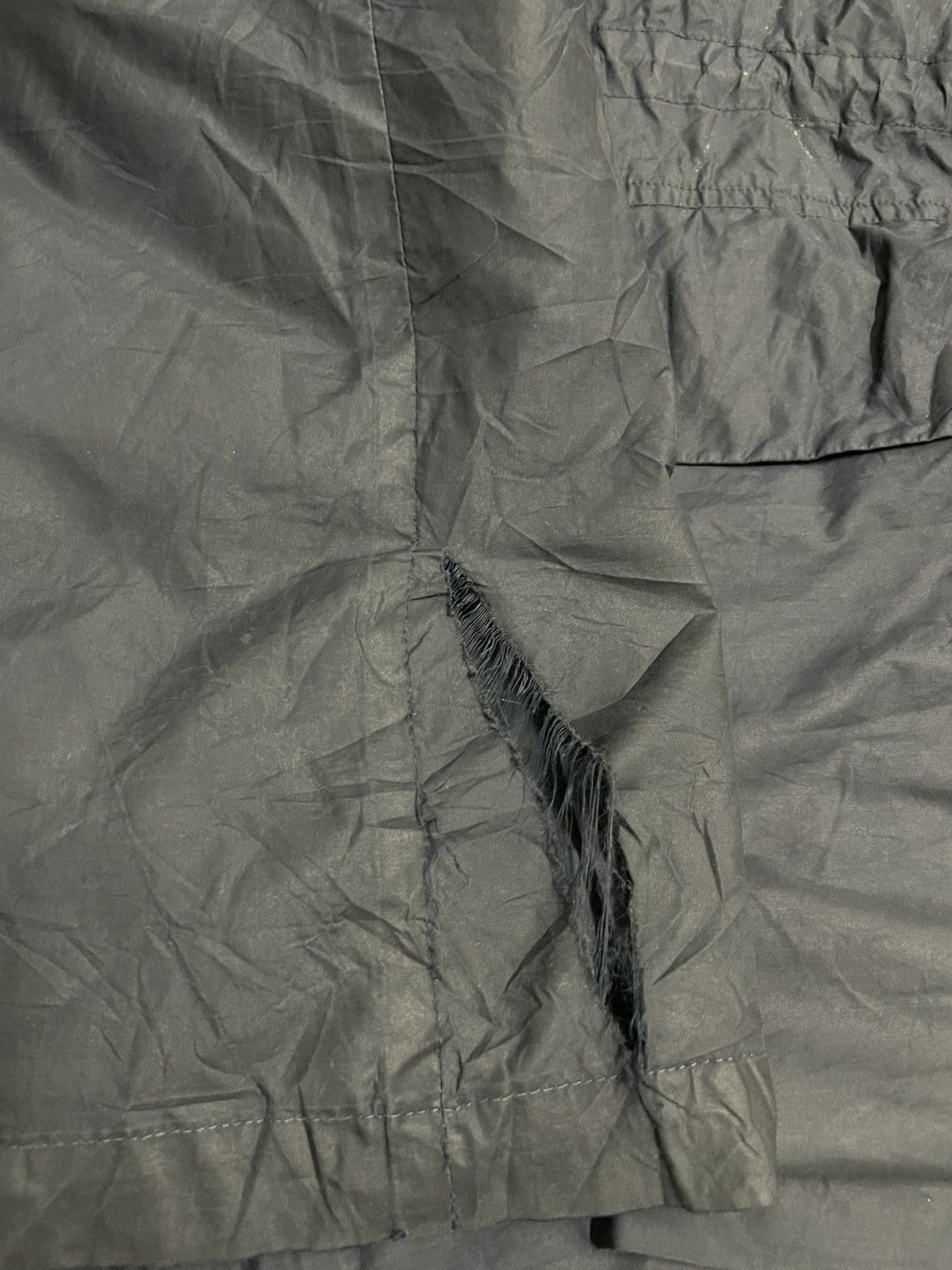 Burberry × Designer BURBERRY LONDON NYLON LIGHT JACKET Size US L / EU 52-54 / 3 - 14 Thumbnail