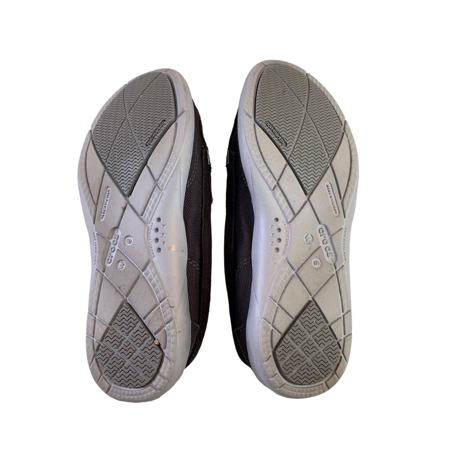 Crocs Crocs Canvas Slip on Boat Shoes Loafers Black Women's size 6 Size US 6 / IT 36 - 6 Thumbnail