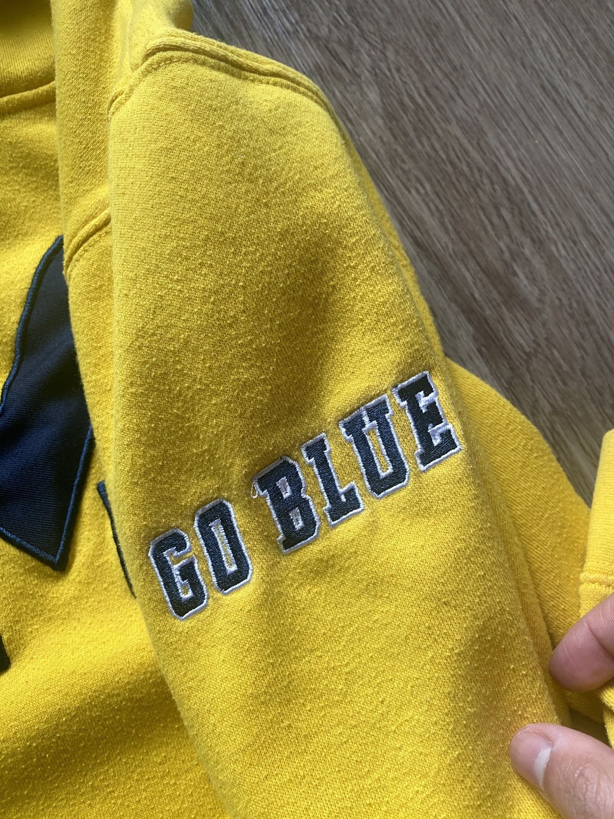 Vintage 00s Michigan Wolverines Hoodie Size US S / EU 44-46 / 1 - 4 Thumbnail