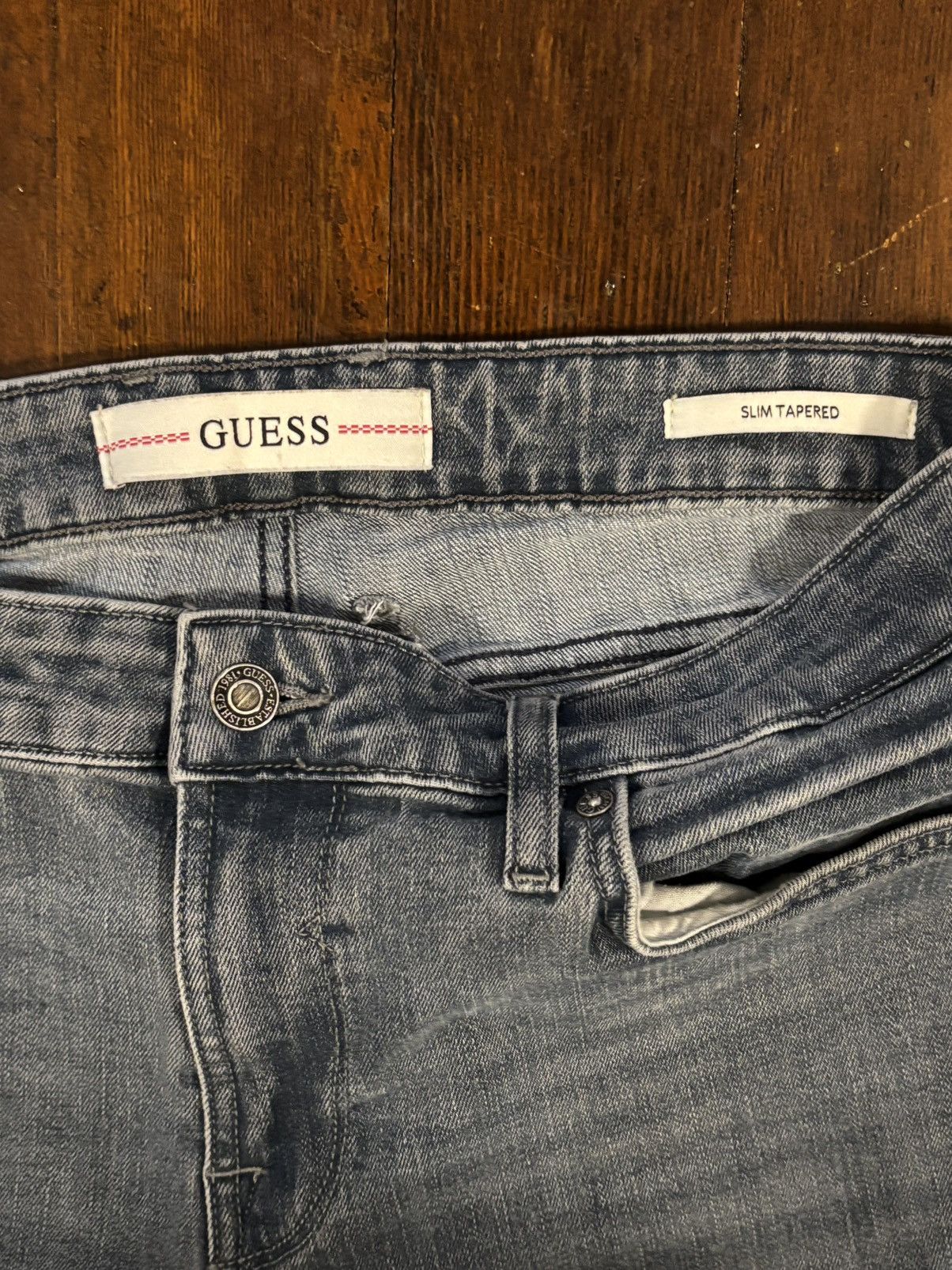 Guess × Vintage Guess light blue jeans Size US 33 - 3 Thumbnail