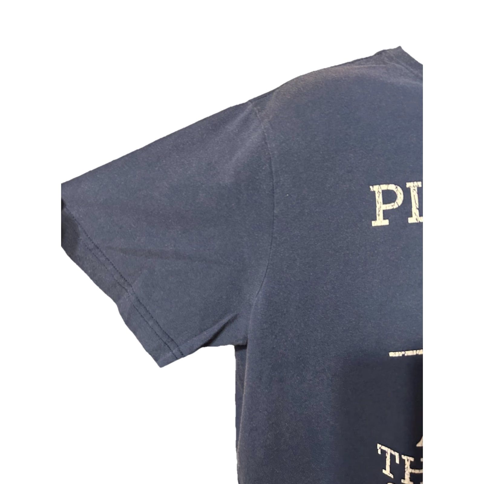 Vintage Pink Floyd The Dark Side Of The Moon Shirt XL Navy Blue Short Sleeve Crew Neck Unisex Adults graphic print Music 2010-2019 Vintage No Size US XL / EU 56 / 4 - 3 Thumbnail