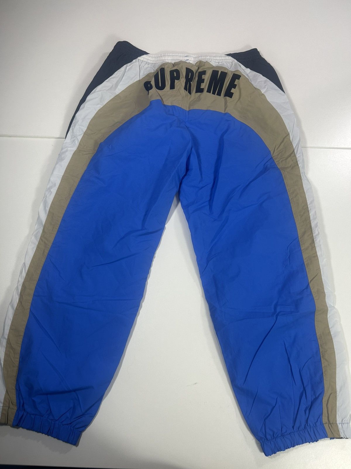 Umbro Rare Large mens Umbro Supreme full shell type track suit Size US L / EU 52-54 / 3 - 15 Thumbnail