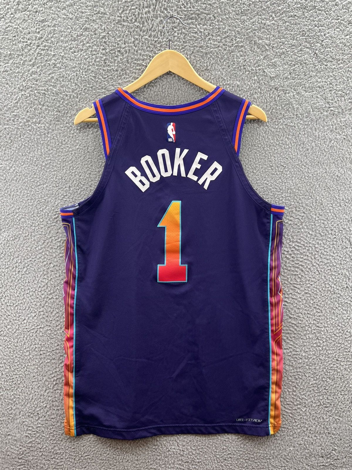 Nike Nike NBA Phoenix Suns City Edition Booker Jersey DX8773-535 Size US L / EU 52-54 / 3 - 2 Thumbnail