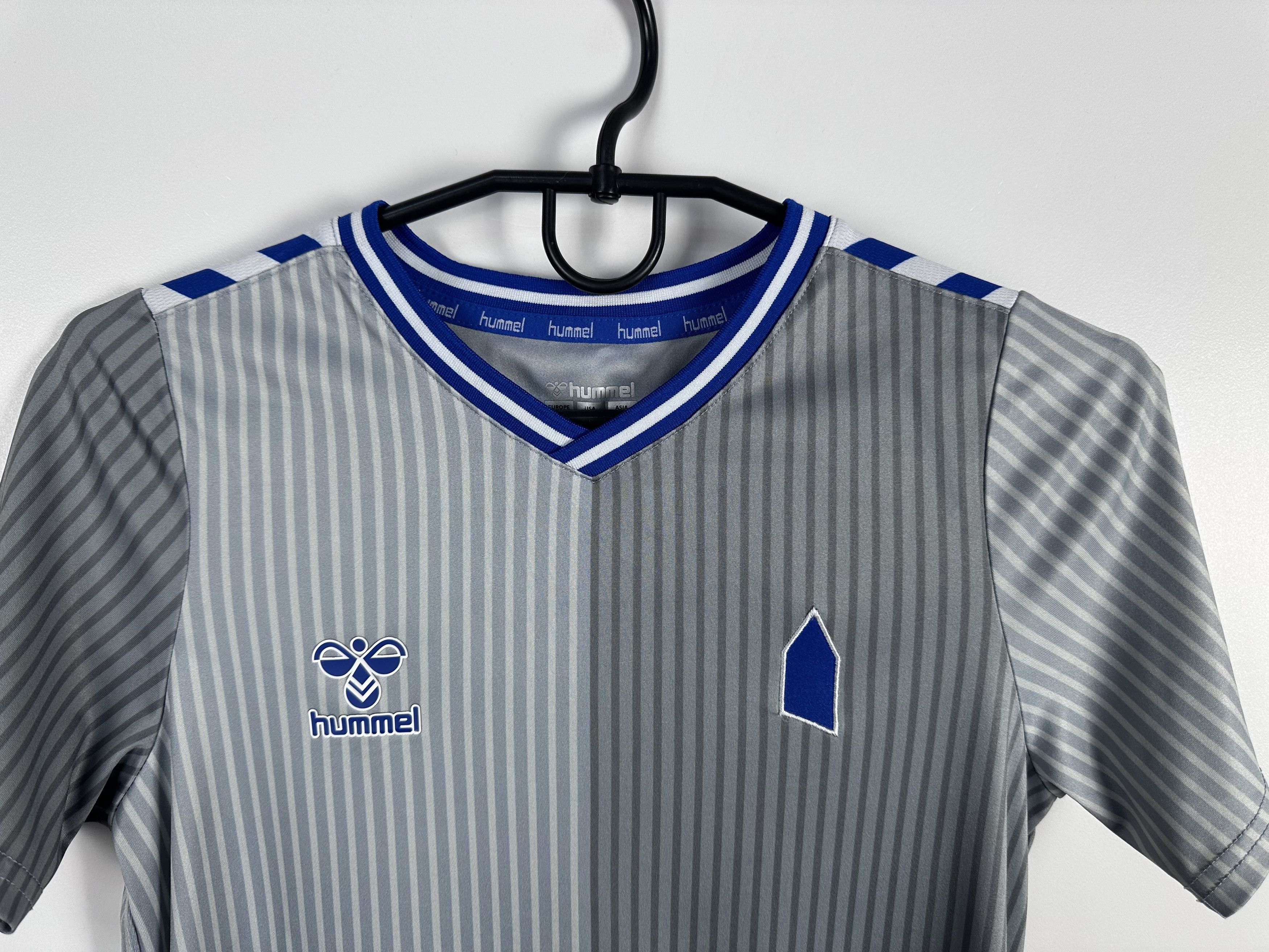 Hummel Everton 2023 Football Soccer Jersey #10 Danjuma Youth XL Size US XXS / EU 40 - 4 Thumbnail