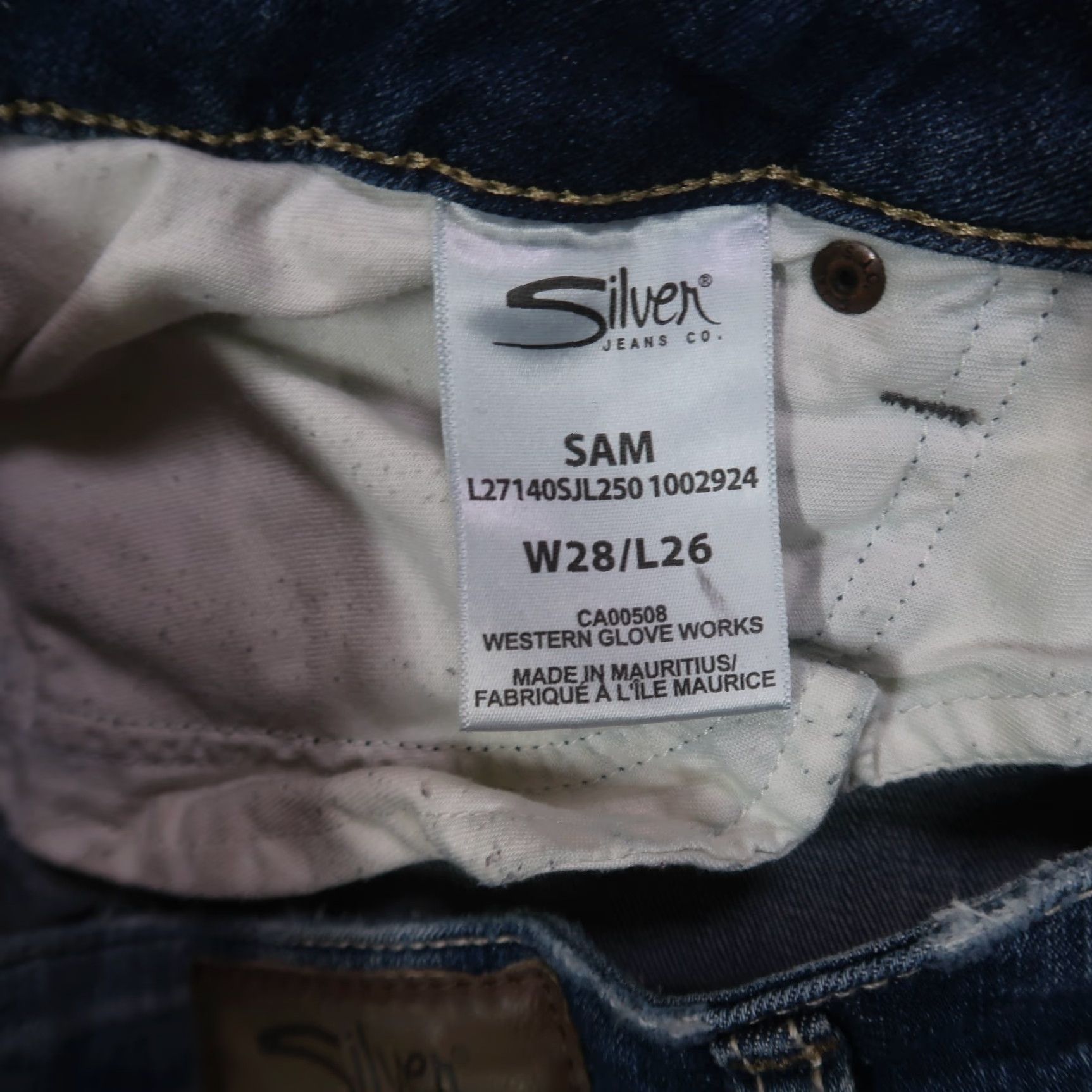 Silver Jeans Co. Silver Jeans Women Jeans 28x26 Straight Leg Denim Stretch Blue Slim 5-Pocket Mens Womens Girls? Size 28" / US 6 / IT 42 - 6 Thumbnail