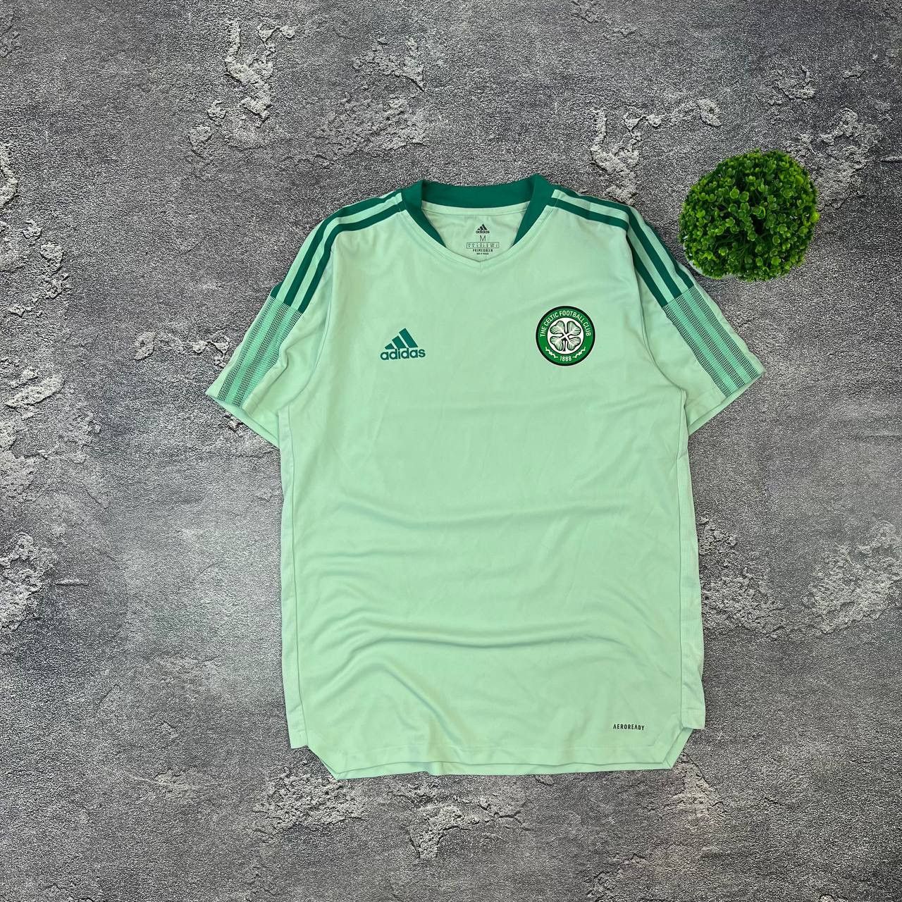 Adidas Mens FC CELTIC 2020/2021 soccer jersey perfect condition Size US M / EU 48-50 / 2 - 1 Thumbnail