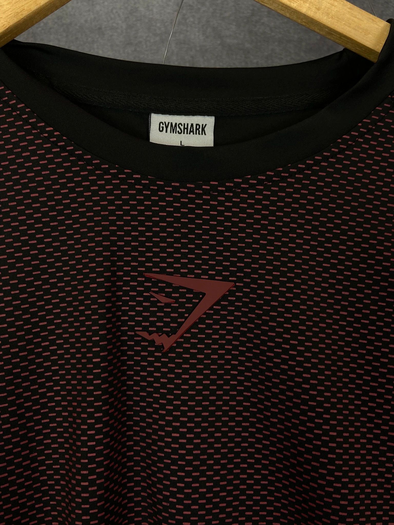 Gymshark Gymshark Red Longsleeve Size L Size US L / EU 52-54 / 3 - 2 Thumbnail