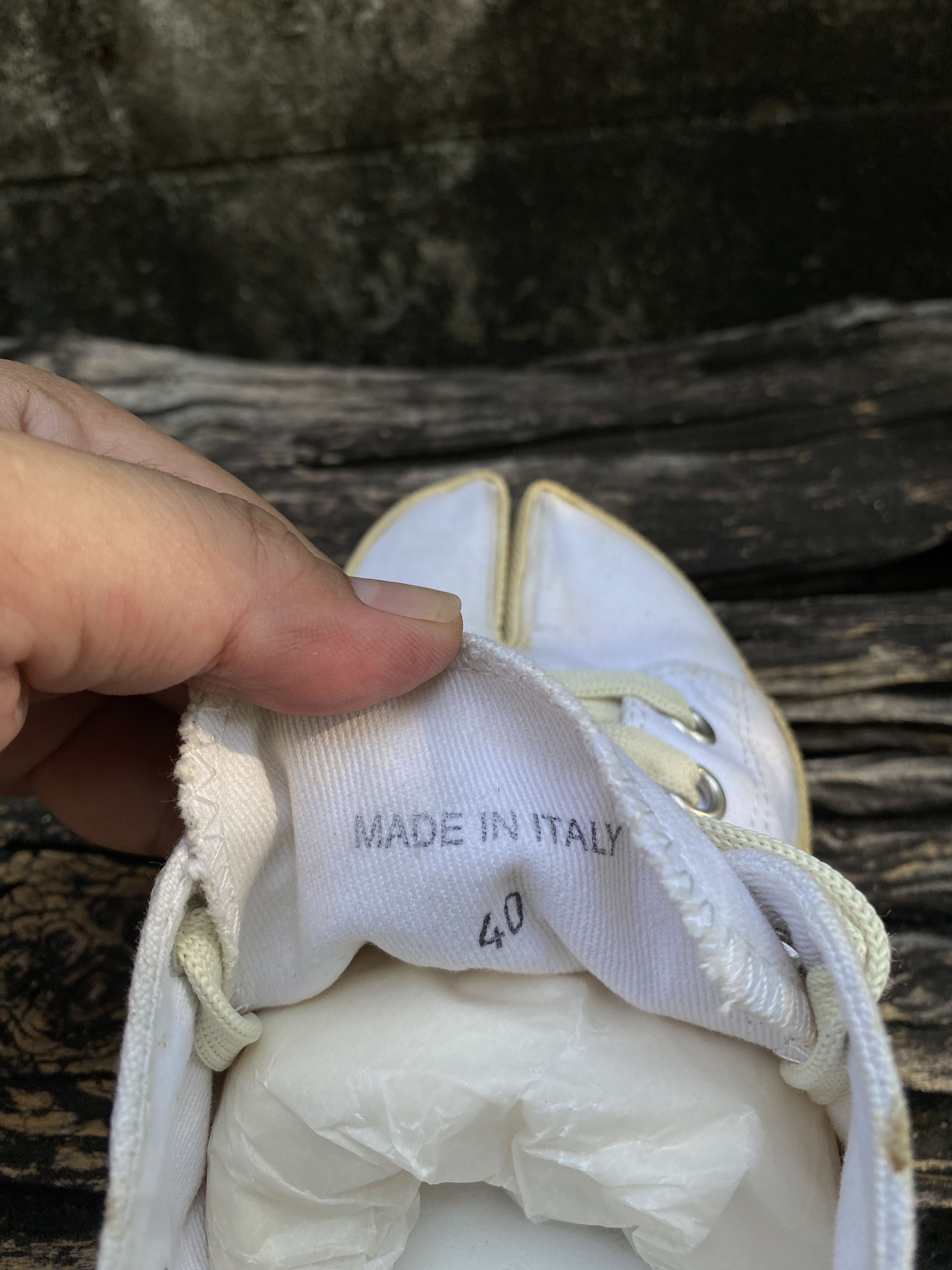 Maison Margiela Maison Margiela Tabi Canvas Sneakers White EU40 Size US 10 / IT 40 - 7 Thumbnail
