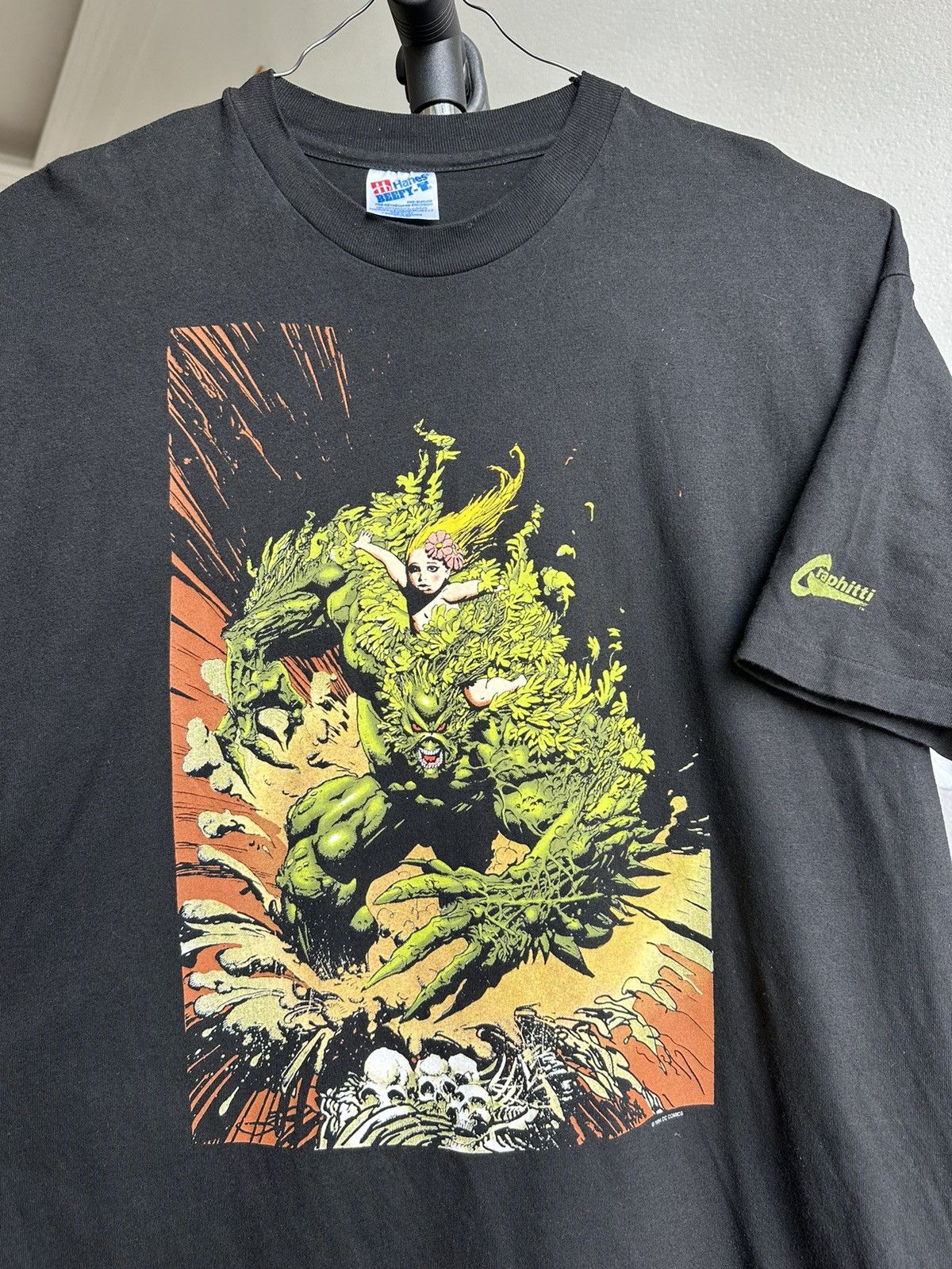Hanes Vintage 1994 Swamp Thing DC Comics Graphitti T-shirt Size XL Size US XL / EU 56 / 4 - 3 Thumbnail