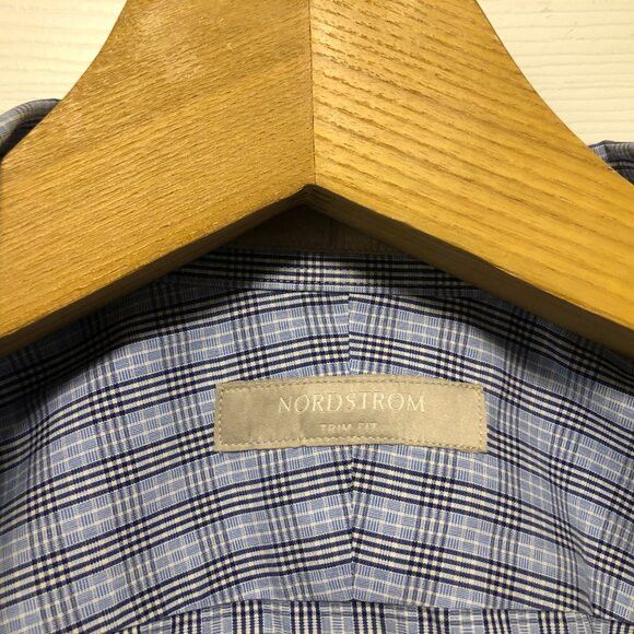 Nordstrom Nordstrom men's cotton dress shirt trim fit 16/32-33 Size US L / EU 52-54 / 3 - 3 Thumbnail