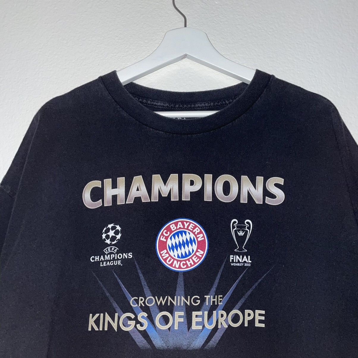 UEFA Bayern München Wembley 2013 Champions Size US XL / EU 56 / 4 - 2 Thumbnail