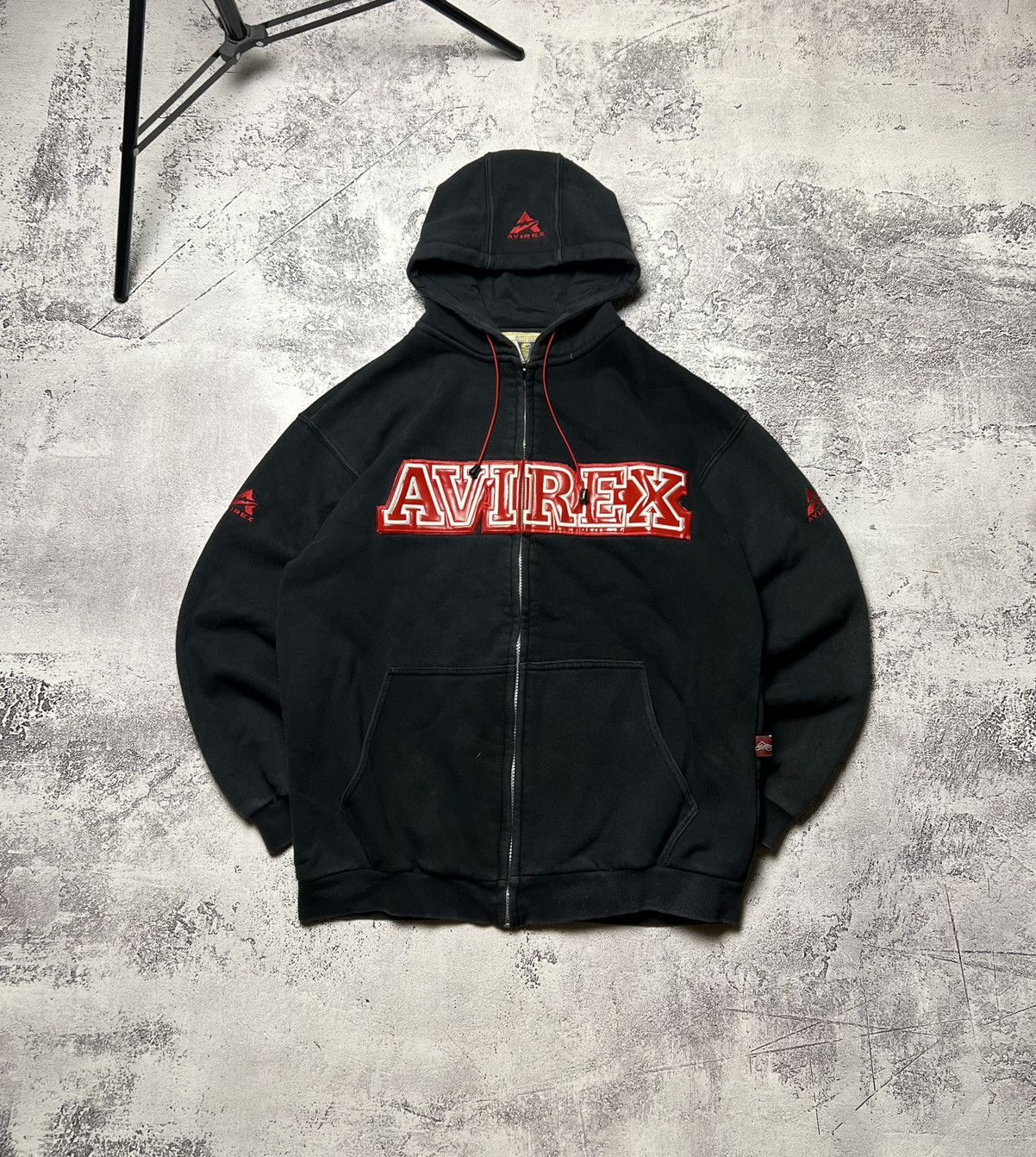 Avirex black deals hoodie