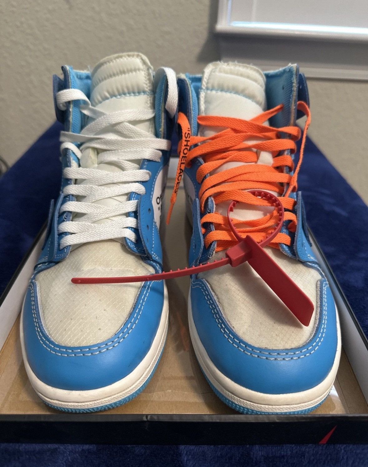 Jordan Brand × Off-White Jordan 1 x Offwhite UNC Colorway Size US 9.5 / EU 42-43 - 3 Thumbnail