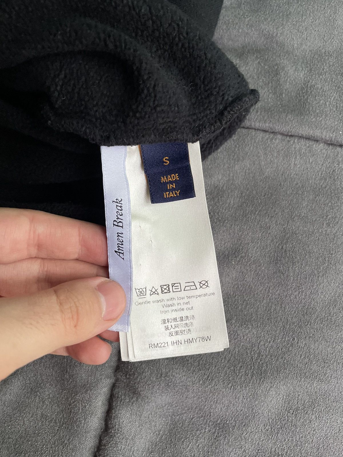 Louis Vuitton Louis Vuitton Brushed Logo Hoodie Size US S / EU 44-46 / 1 - 10 Thumbnail