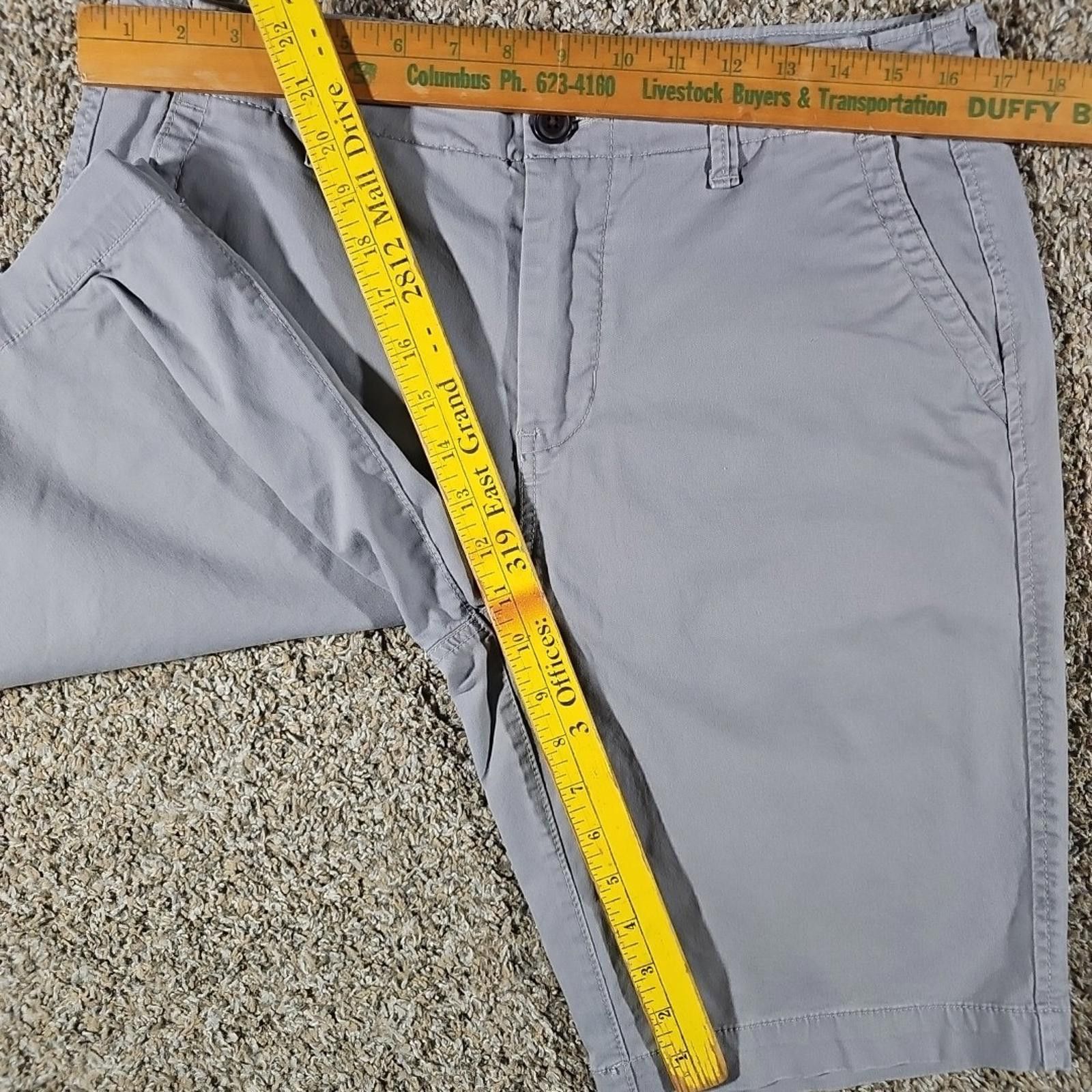 Aeropostale Aeropostale Sz 31 Gray Shorts Size US 31 - 5 Thumbnail