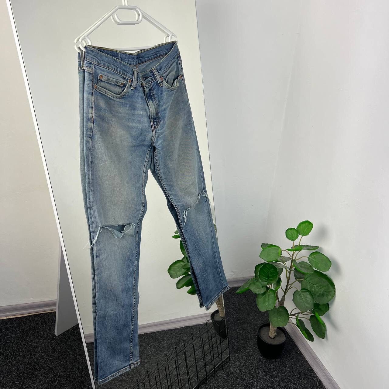 Levi's Y2K Distressed Levi’s Vintage Pants Jeans Baggy Denim Size US 33 - 2 Thumbnail