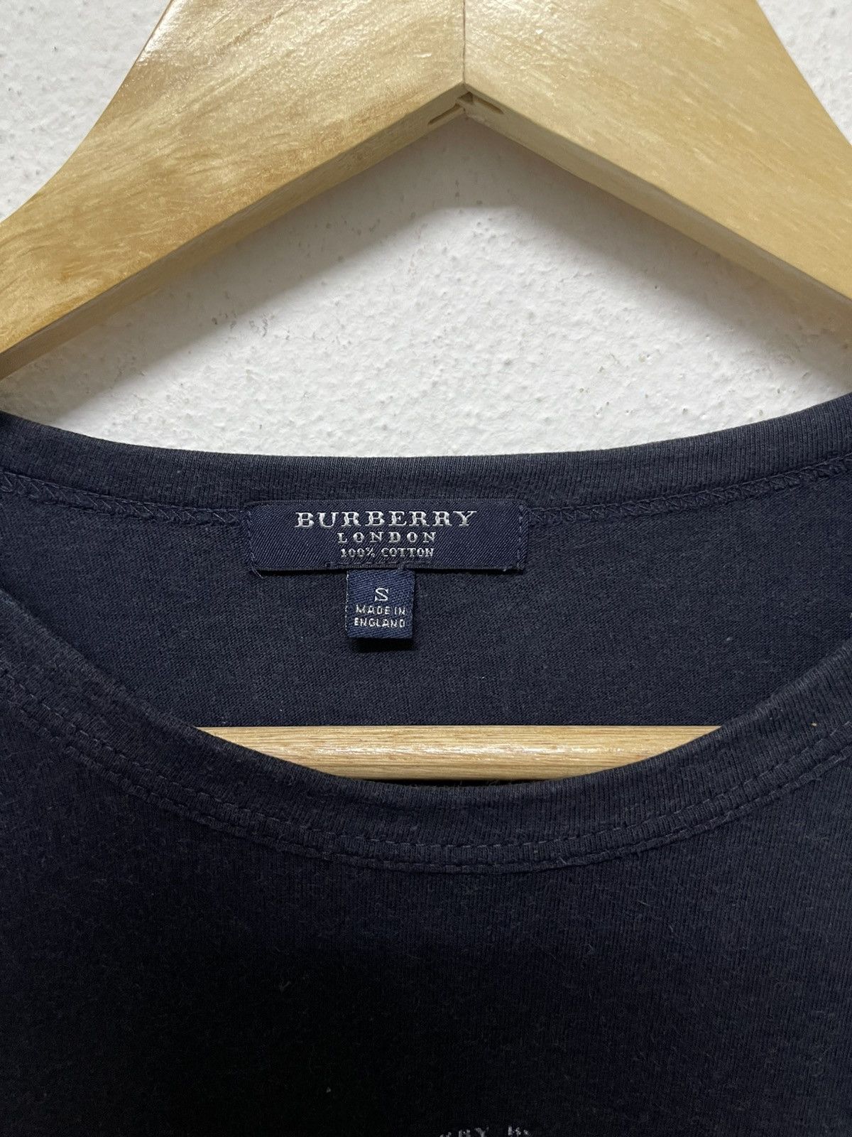 Burberry 90s BURBERRY LONDON POLKA MONOGRAM TSHIRT Size US S / EU 44-46 / 1 - 7 Thumbnail