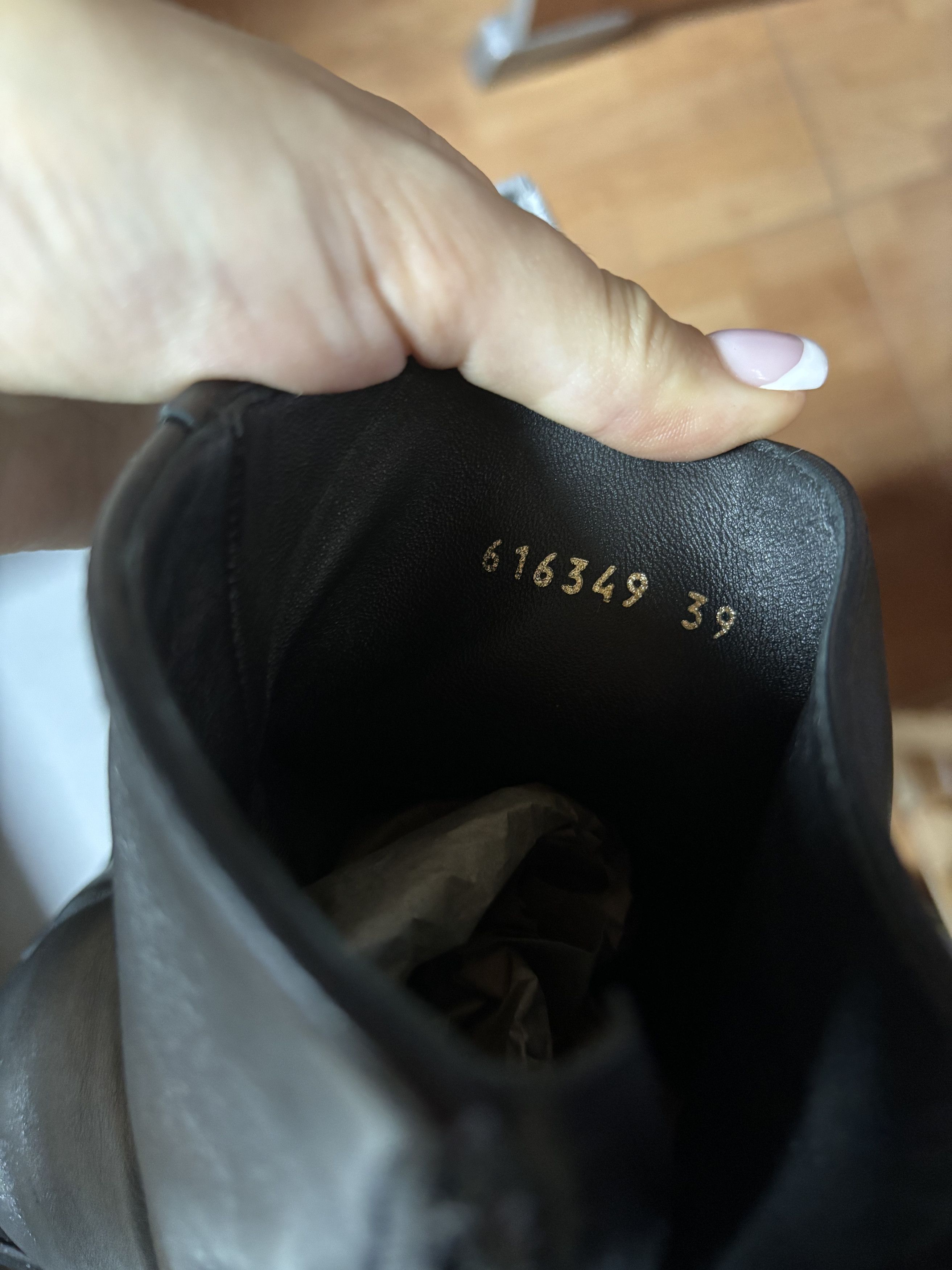 Balenciaga Balenciaga BB RIM BACK LOGO LEATHER BOOTS (39 EU) Size US 8 / IT 38 - 10 Thumbnail