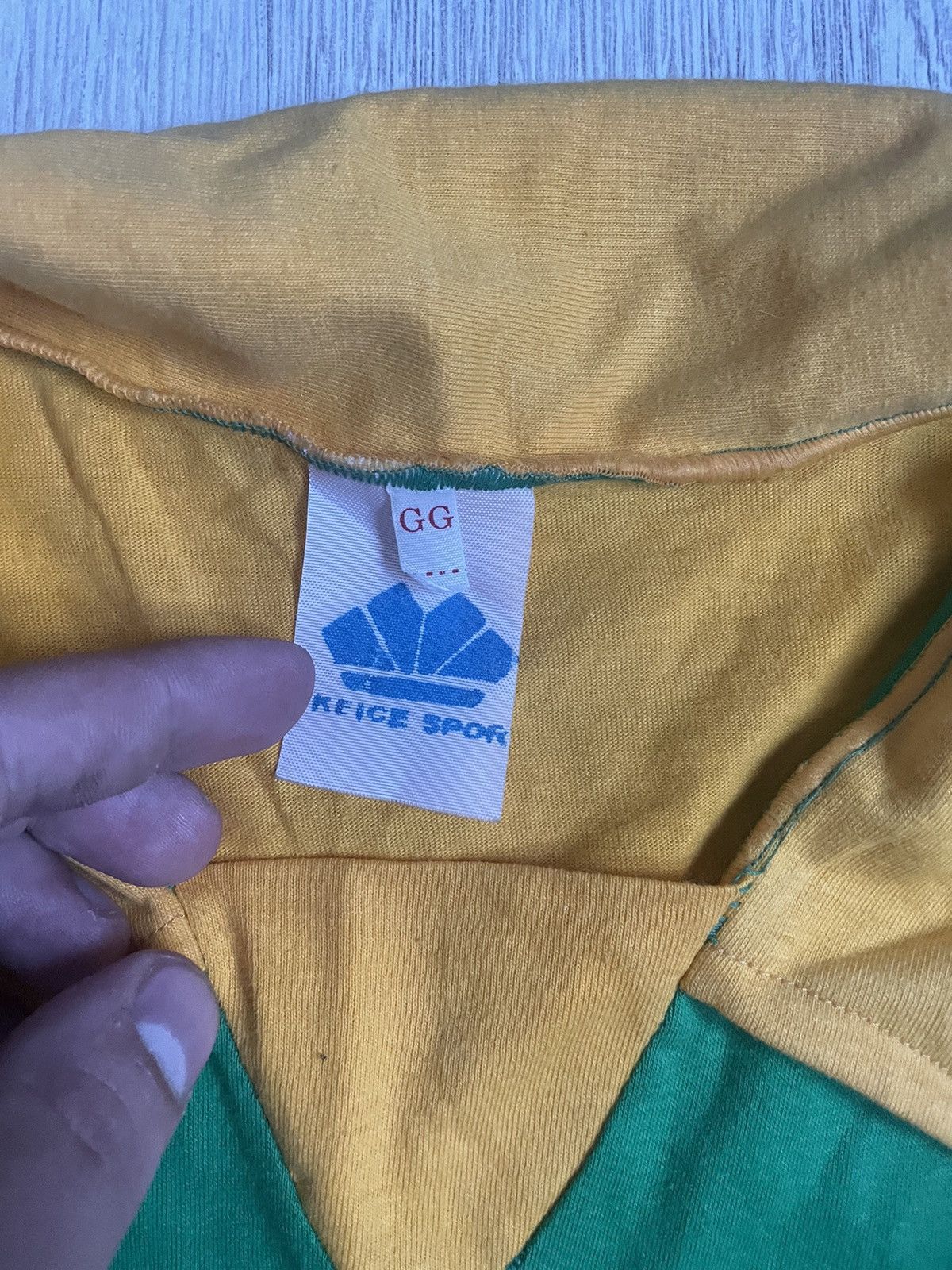 Vintage Brasil Vintage Y2K T shirt Size US XL / EU 56 / 4 - 3 Thumbnail