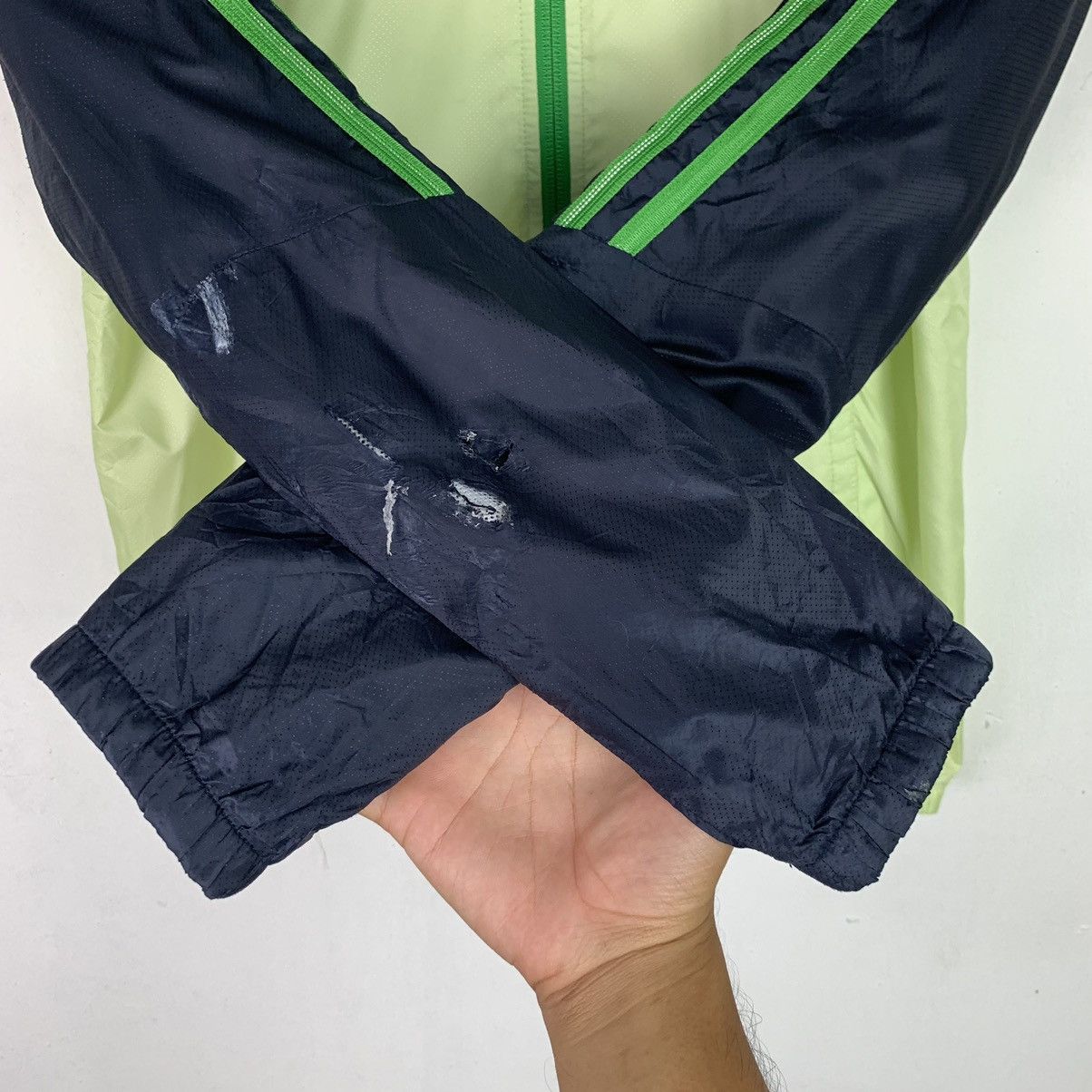 Adidas × Vintage Vintage Adidas Zip Up Hoodie Windbreaker Size US M / EU 48-50 / 2 - 7 Thumbnail