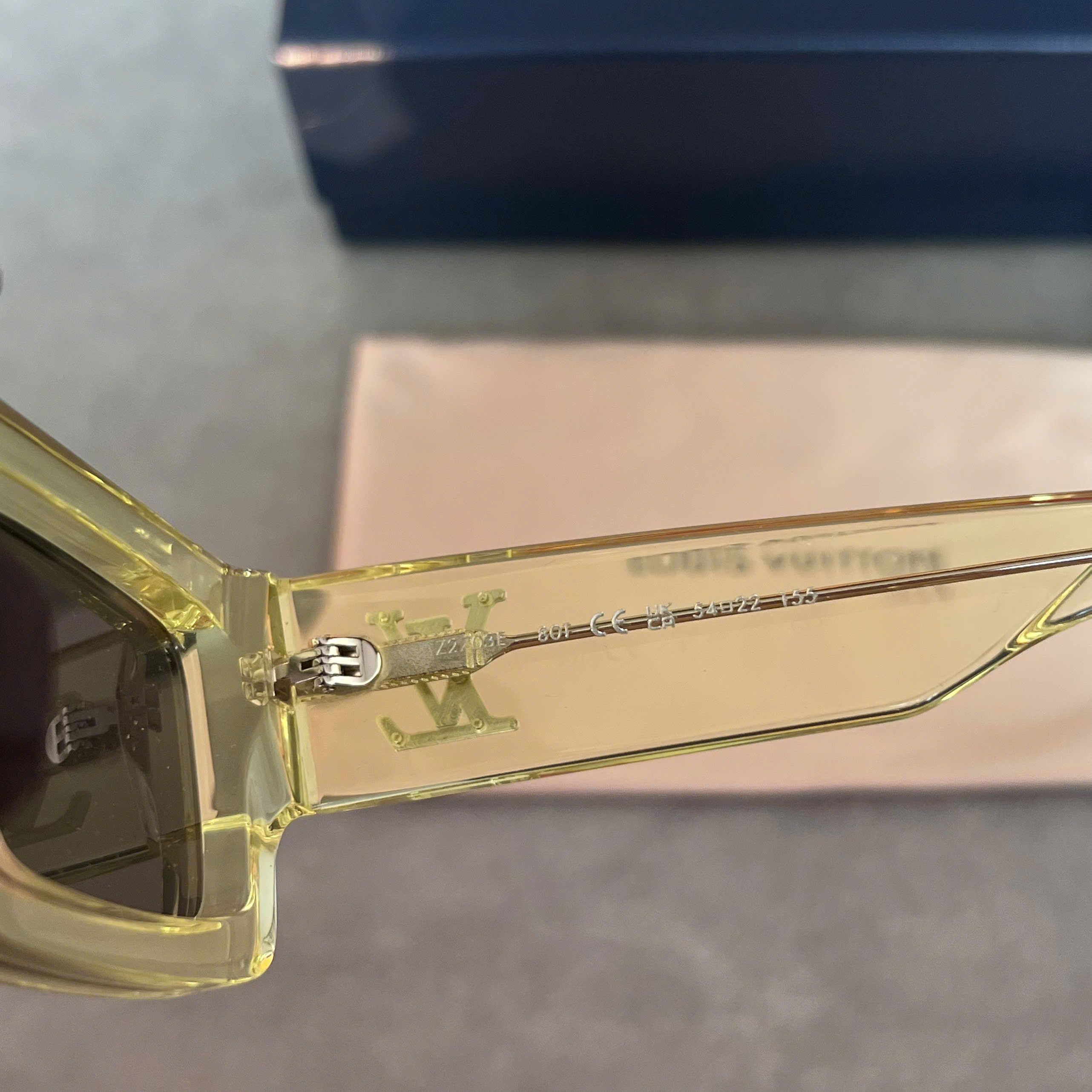 Louis Vuitton LOUIS VUITTON CLASH LOW SQUARE SUNGLASSES Size ONE SIZE - 9 Thumbnail