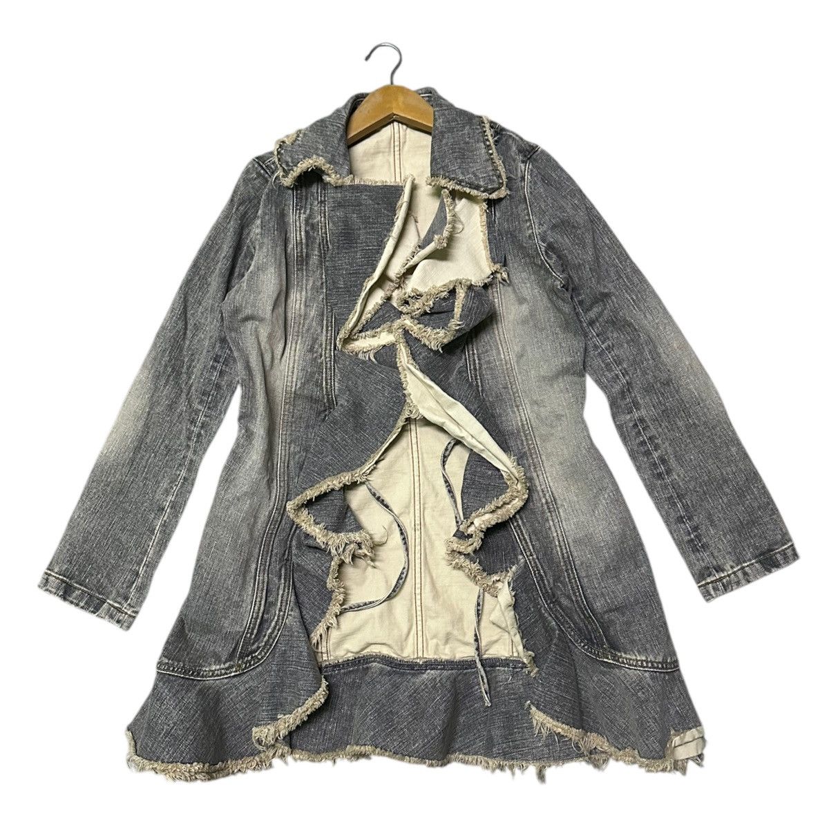 Japanese Brand Grace Continental frill denim jacket with raw-edge design Size M / US 6-8 / IT 42-44 - 3 Thumbnail