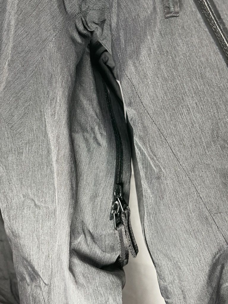 Arc'teryx ARCTERYX Incendia IS Gore Tex Ski Snowboarding Jacket Size S / US 4 / IT 40 - 7 Thumbnail