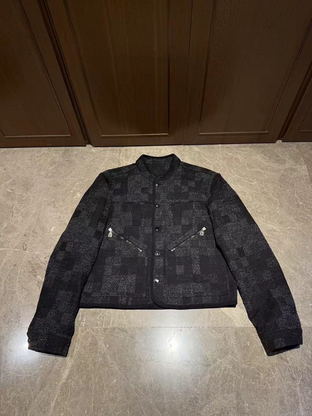 Louis Vuitton Louis Vuitton Black Light Jacket 50 Men Size US XL / EU 56 / 4 - 1 Thumbnail