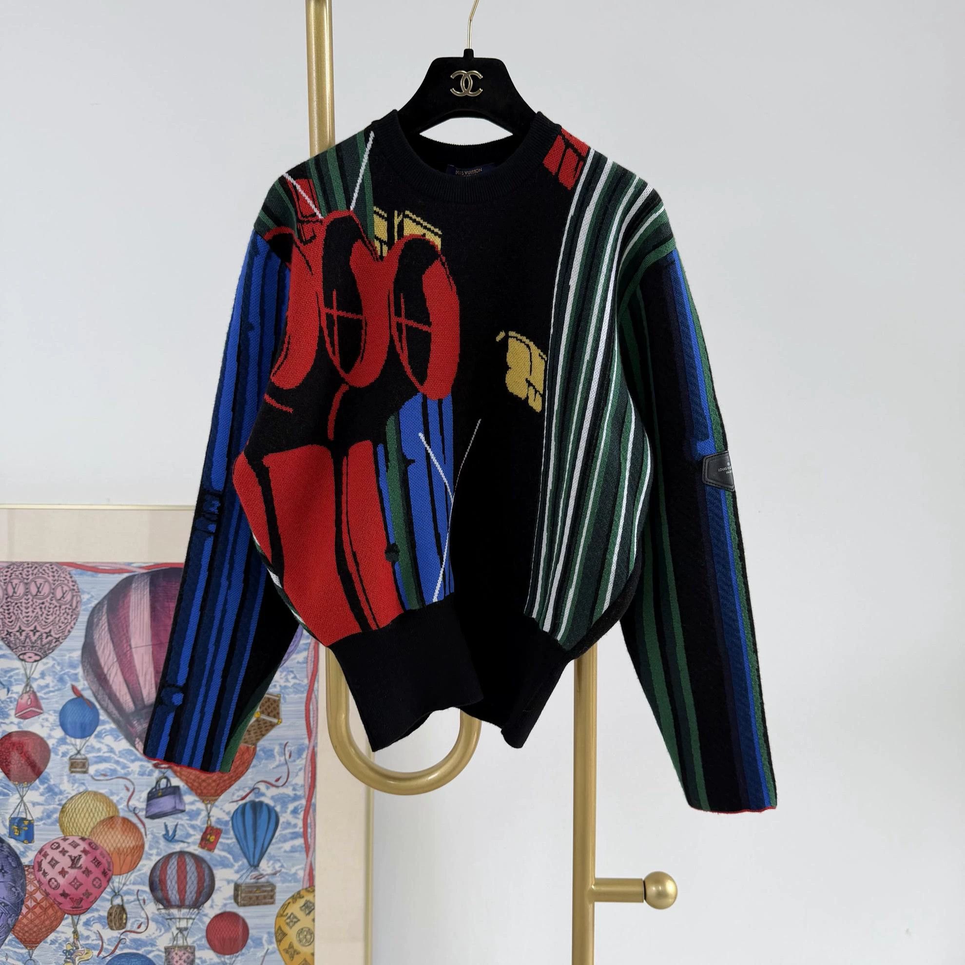 Louis Vuitton Louis Vuitton color blocked crewneck sweatshirt S Size US S / EU 44-46 / 1 - 1 Thumbnail
