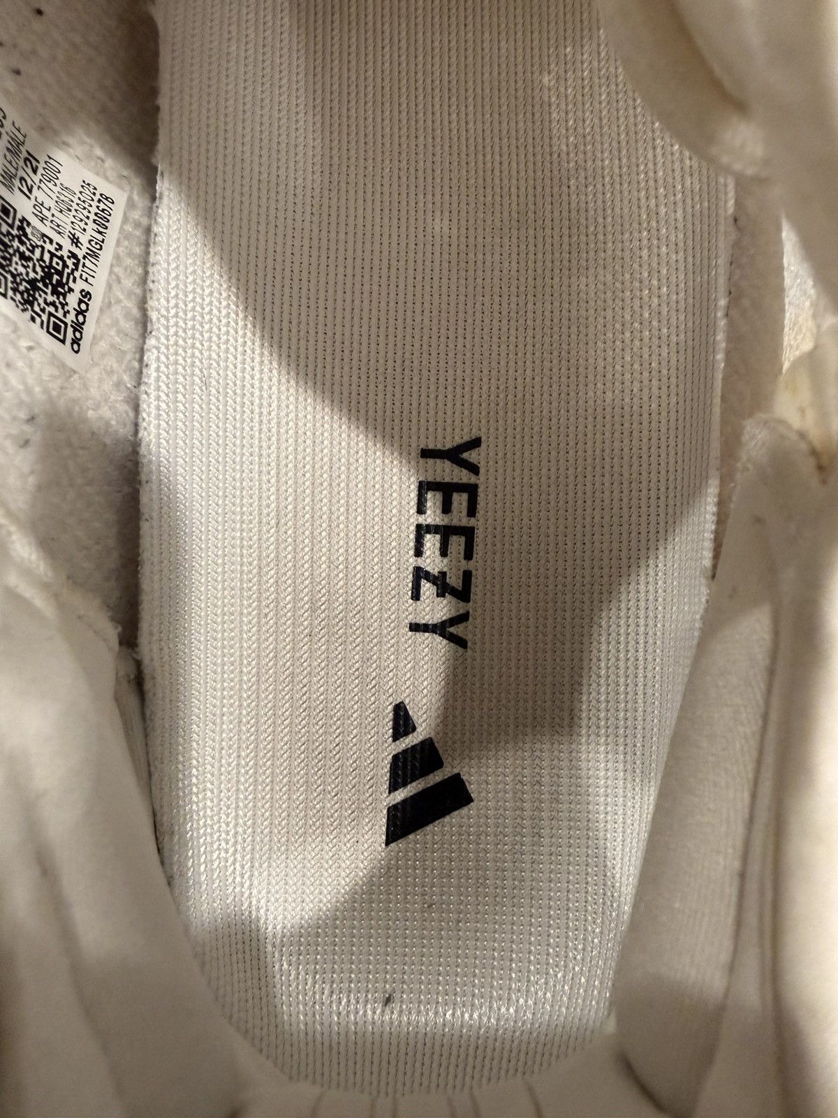 Yeezy Yeezy Boost 350 V2 Cream White Size 9 – Lightly Worn No Box Size US 9 / EU 42 - 9 Thumbnail