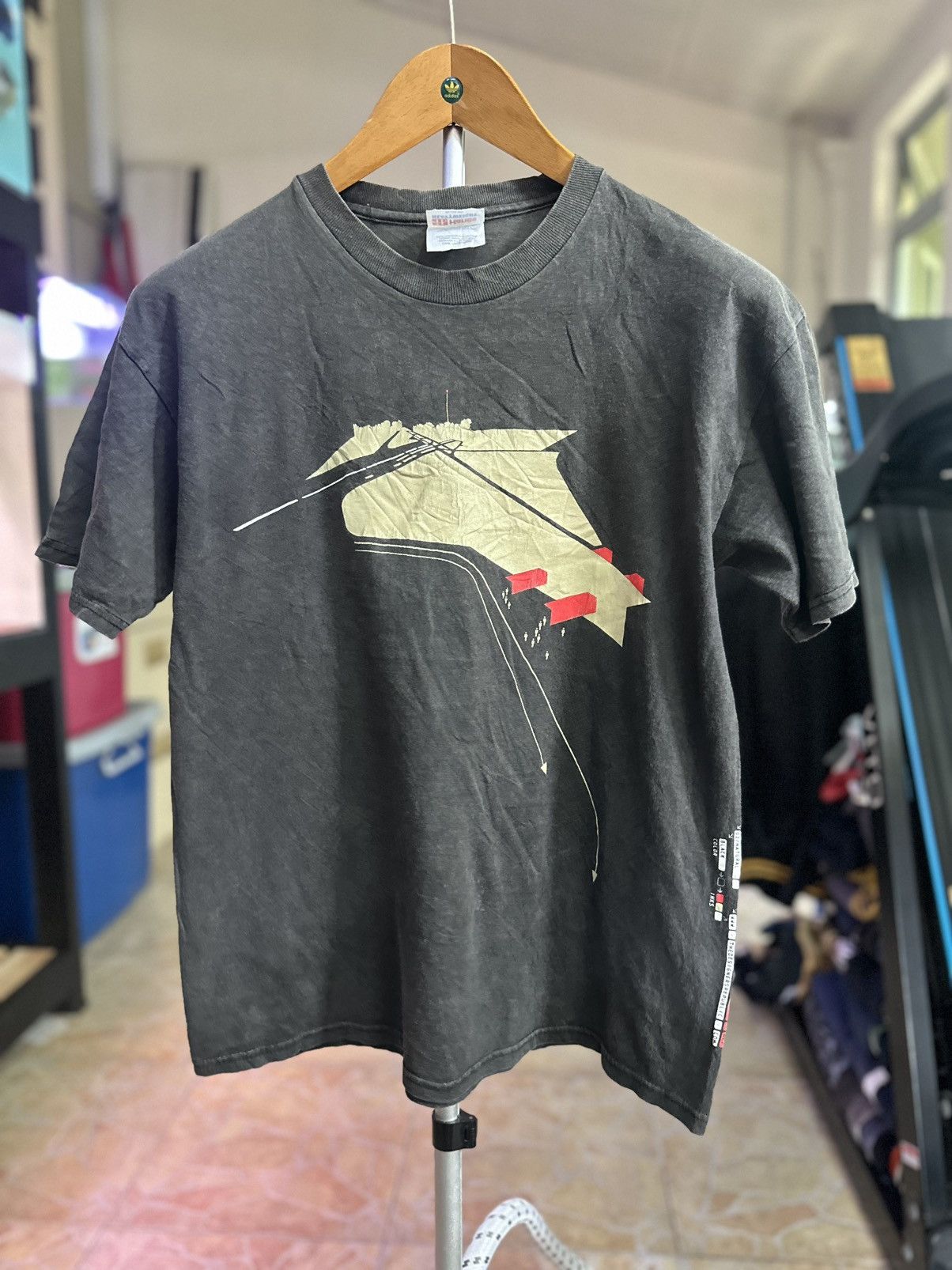 Vintage Vintage faded tshirt Size US XL / EU 56 / 4 - 1 Thumbnail