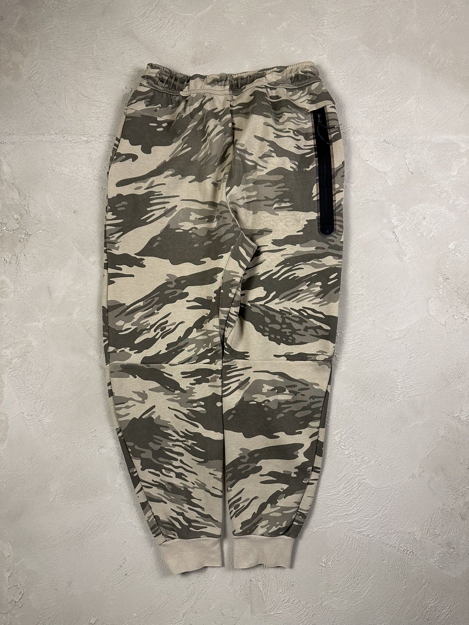 Nike Vintage Y2k Nike Tech Fleece Military Camo Drill Sweatpants Size US 32 / EU 48 - 7 Thumbnail