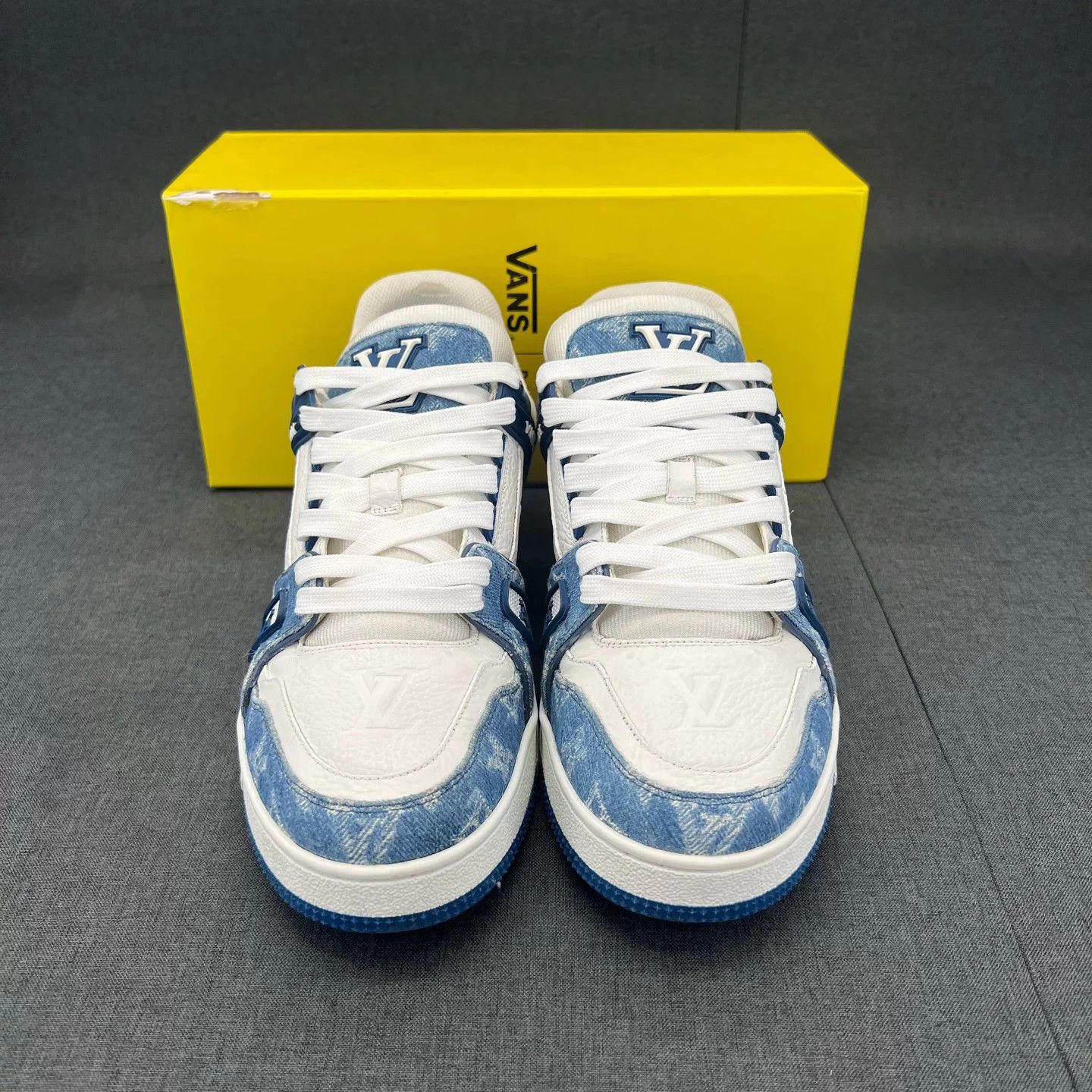 Louis Vuitton LV Trainer White Blue Denim US 7.5 New Size US 7.5 / EU 40-41 - 4 Thumbnail