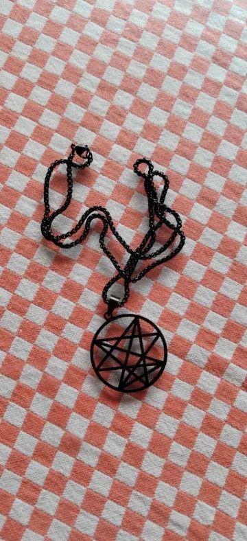 Jewelry Nine Angles Satan Hidden Pendant Necklace Emblem Talisman Size ONE SIZE - 2 Thumbnail