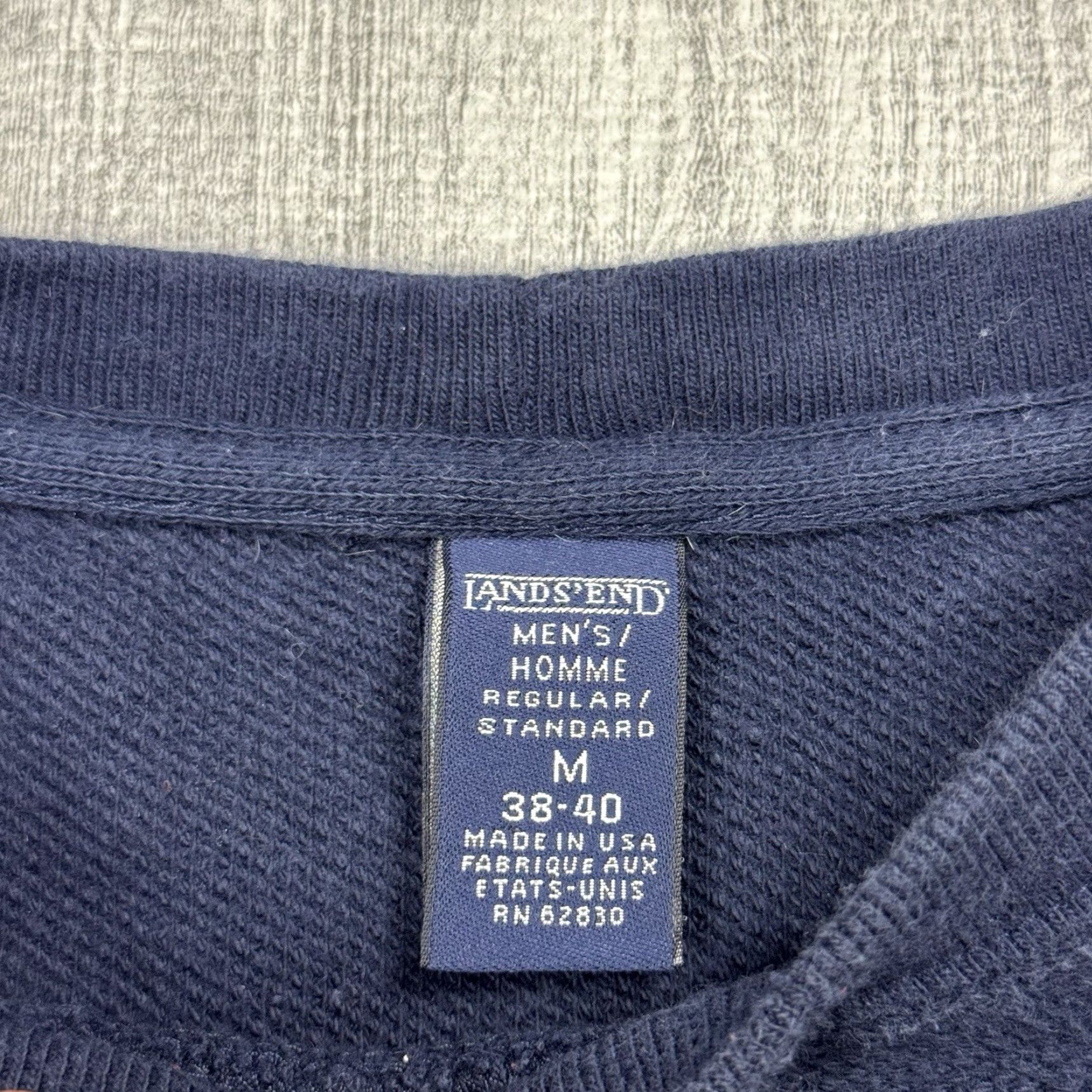 Lands' End VINTAGE Lands' End USA Cotton Terry Crewneck Sweatshirt Men's Medium Navy Blue V-Stitch Pullover Size US M / EU 48-50 / 2 - 3 Thumbnail