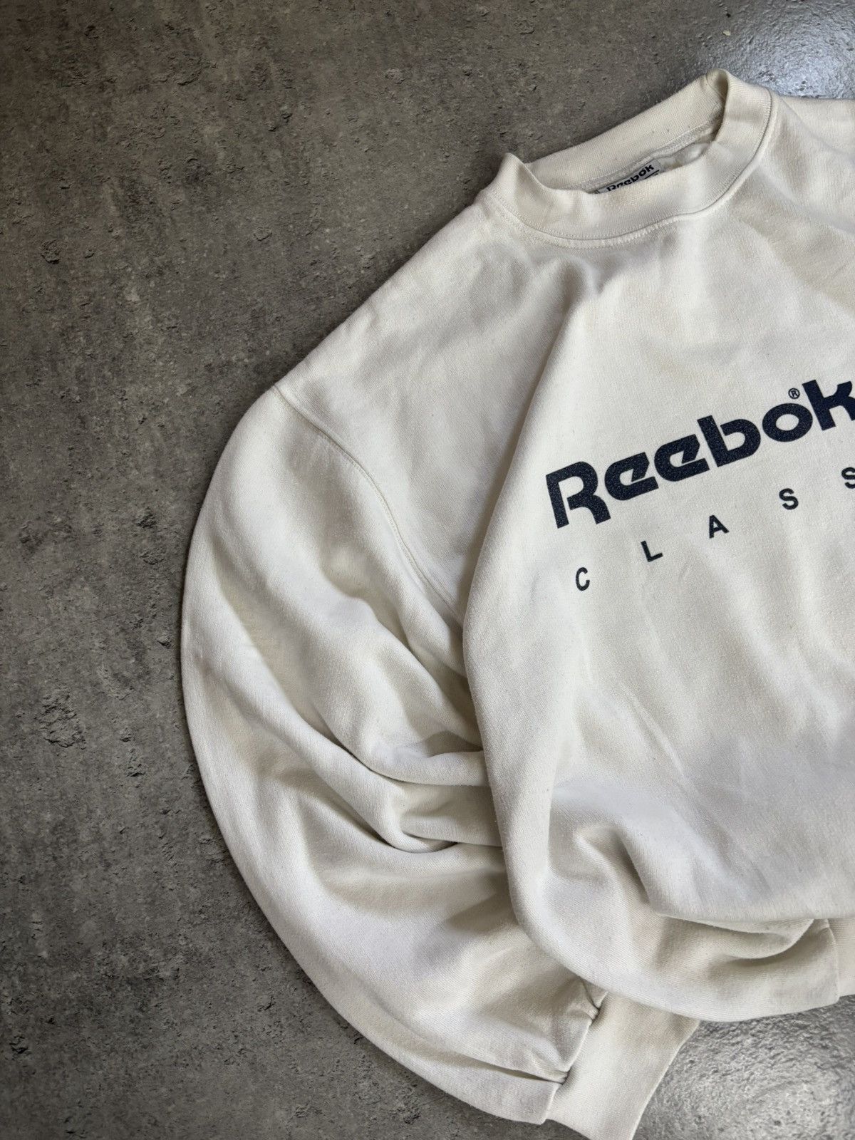 Reebok Reebok White Vintage Boxy Crewneck L Streetwear Size US L / EU 52-54 / 3 - 8 Thumbnail