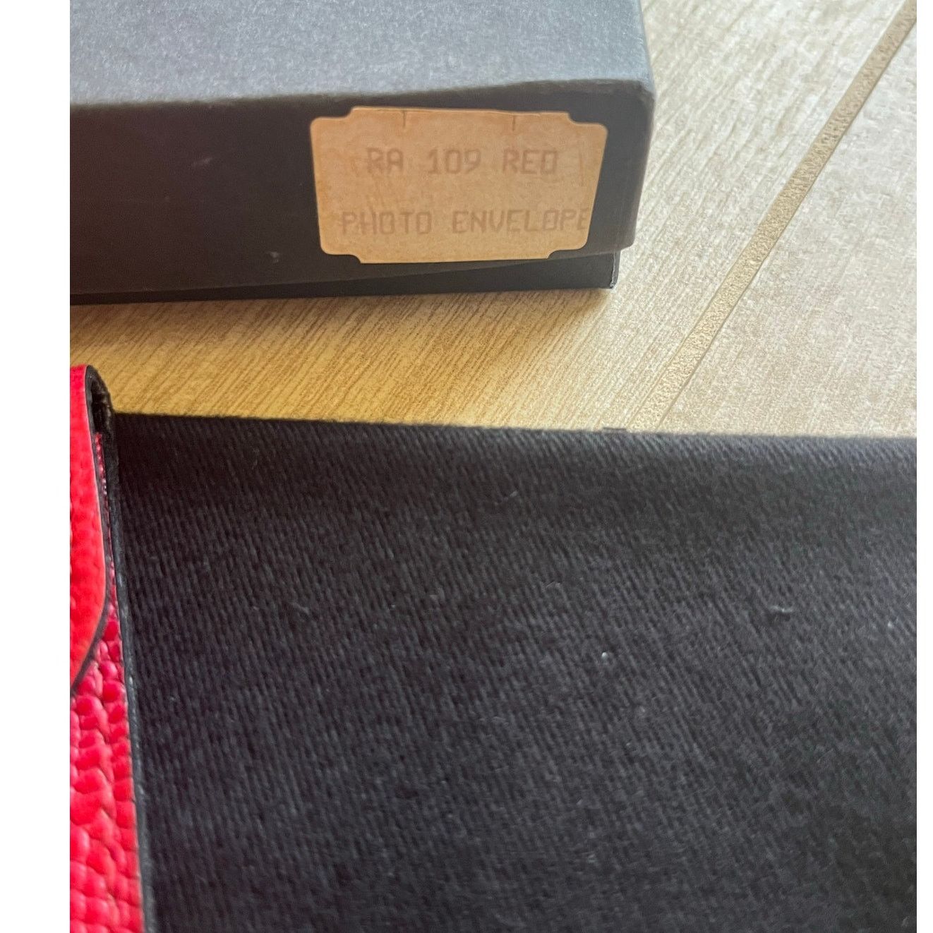 Other RAIKA Red Leather 4"x6" Photo Envelope Holder Picture Case Size ONE SIZE - 6 Thumbnail