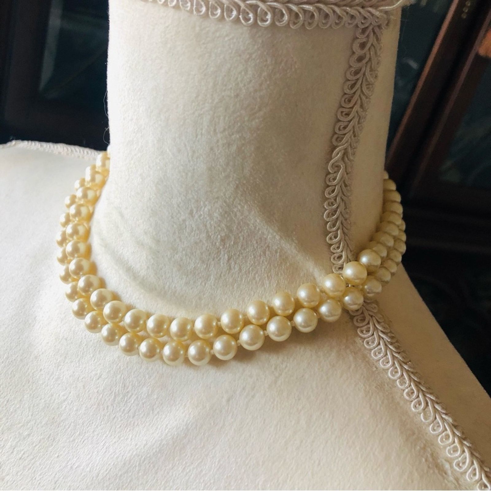 Vintage Vintage double strand classic cream pearl necklace Size ONE SIZE - 3 Thumbnail