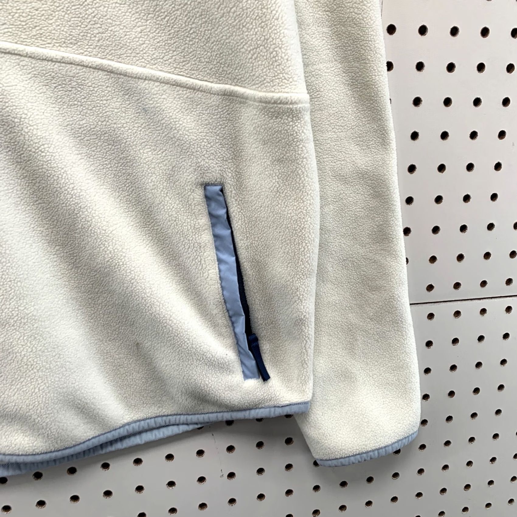 Vineyard Vines Vineyard Vines Polar Fleece SnapPlacket Pullover White Womens Large 22x26.5 Size L / US 10 / IT 46 - 6 Thumbnail
