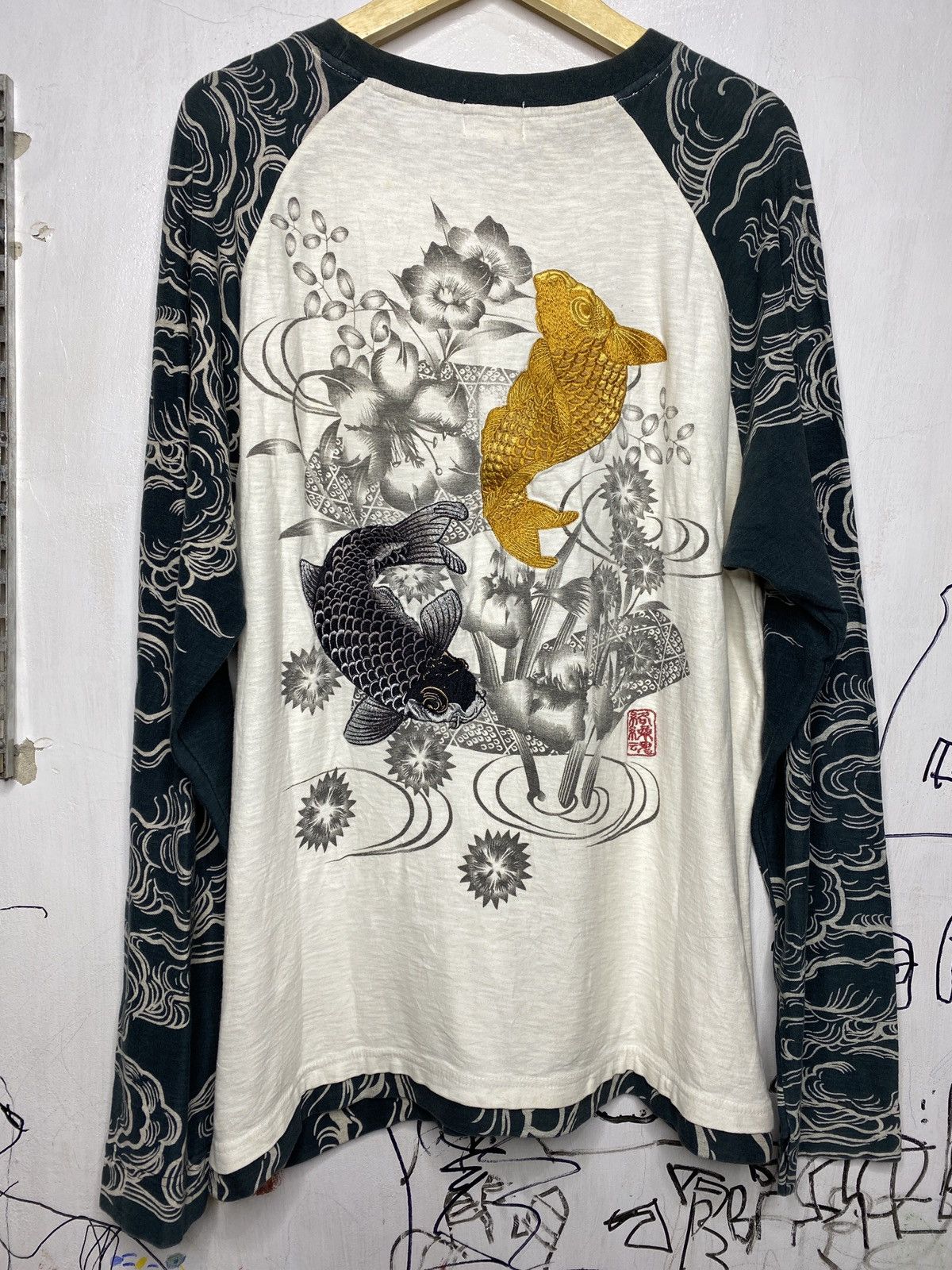 Edition Japan karakuri tamashii multi pocket sukajan tattoo koi L/S shirt Size US XXL / EU 58 / 5 - 1 Thumbnail