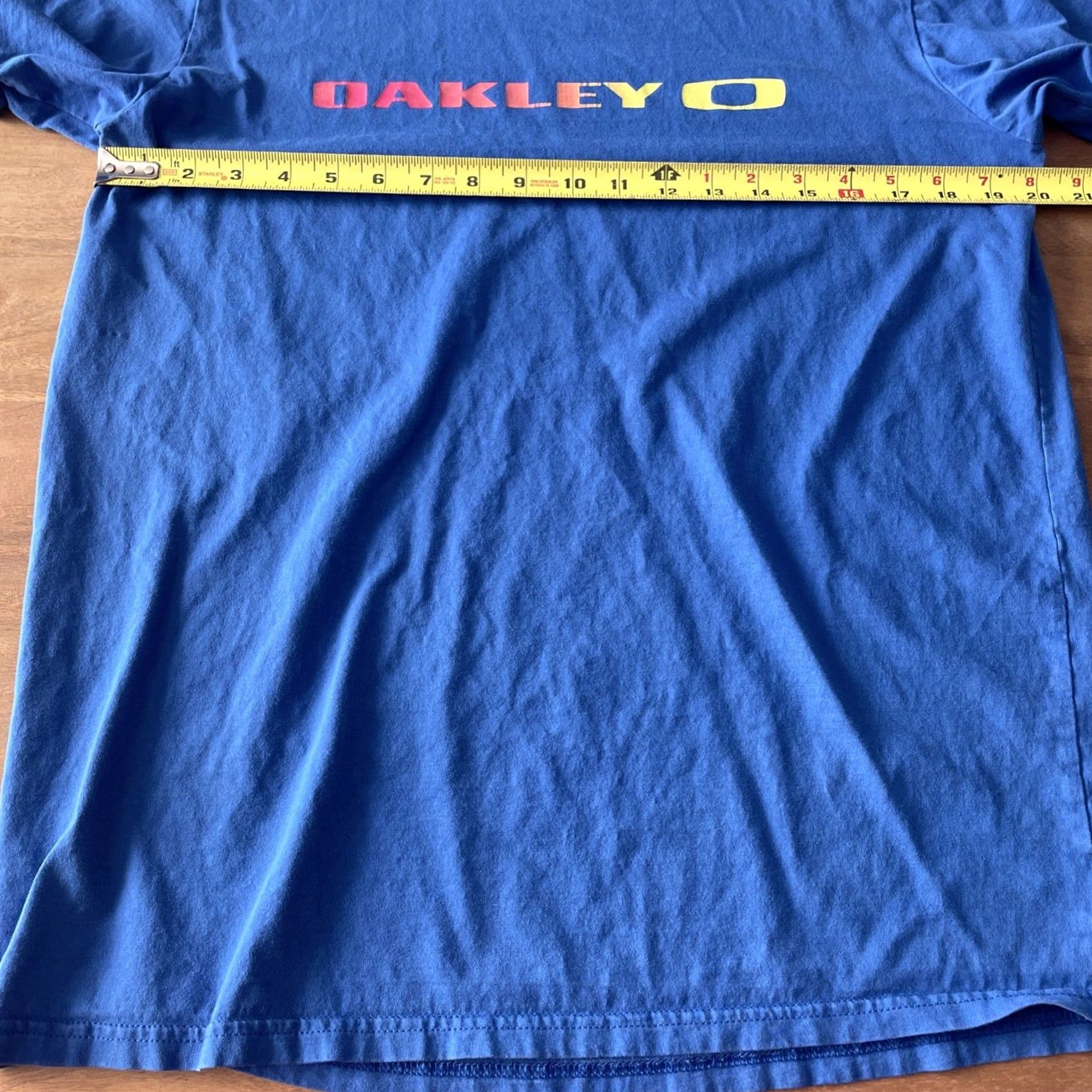 Oakley VINTAGE Oakley T Shirt Mens L Blue 90s 2000s Logo Short Sleeve Crew Neck Casual Shirt Size US L / EU 52-54 / 3 - 5 Thumbnail