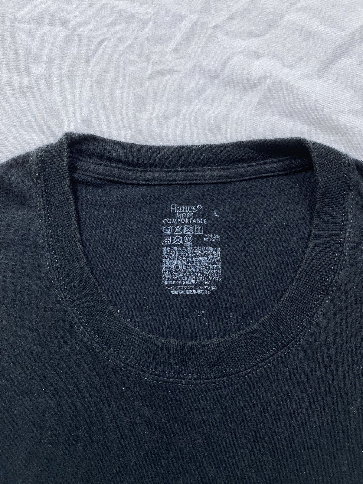 Hanes Japanese Hanes black Tee short sleeve Size US L / EU 52-54 / 3 - 3 Thumbnail